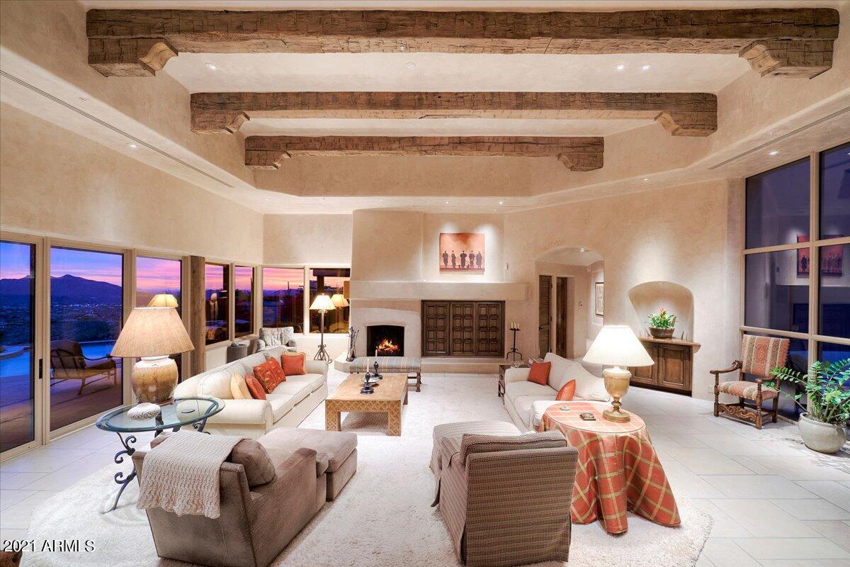 Carefree Ranch - Residential