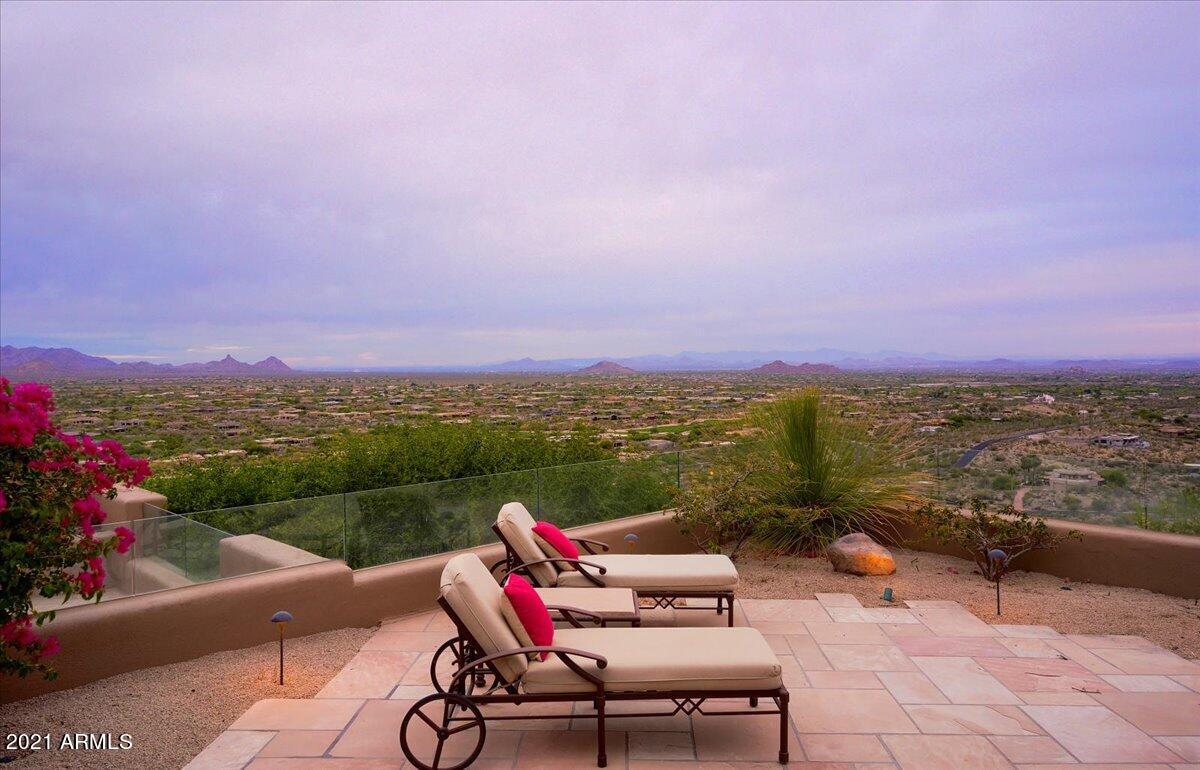 Carefree Ranch - Residential