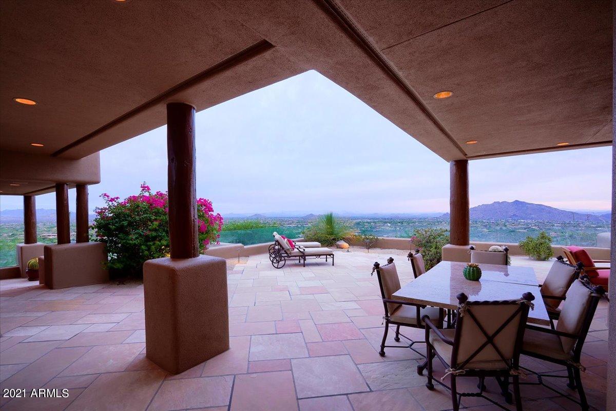 Carefree Ranch - Residential