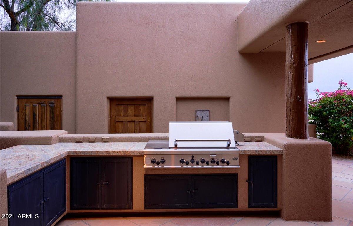 Carefree Ranch - Residential