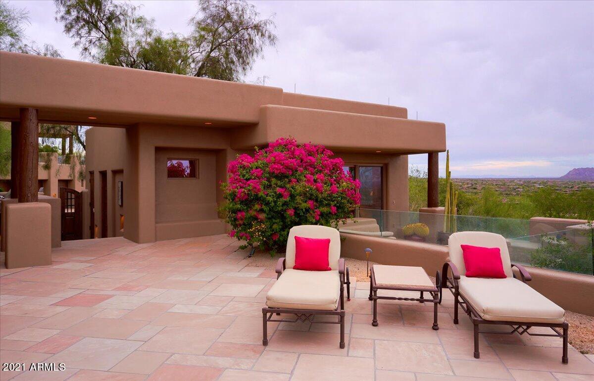 Carefree Ranch - Residential
