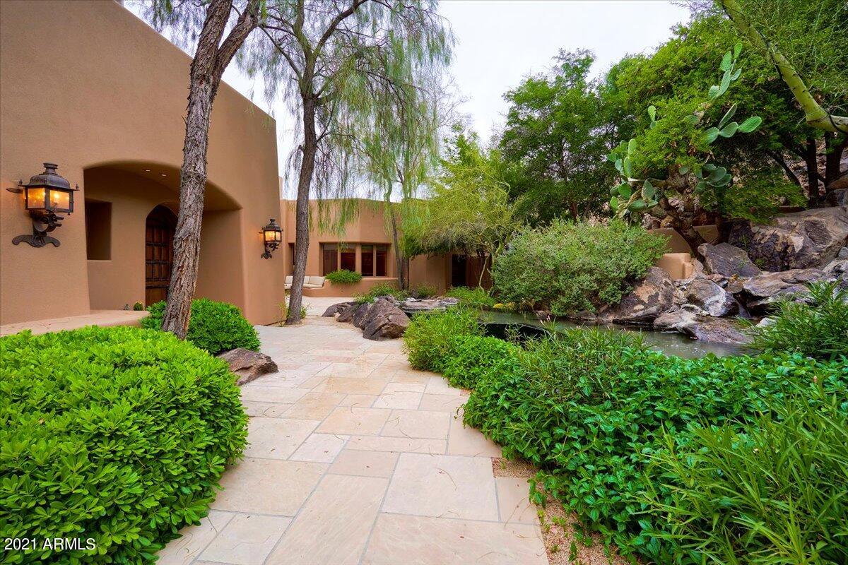 Carefree Ranch - Residential