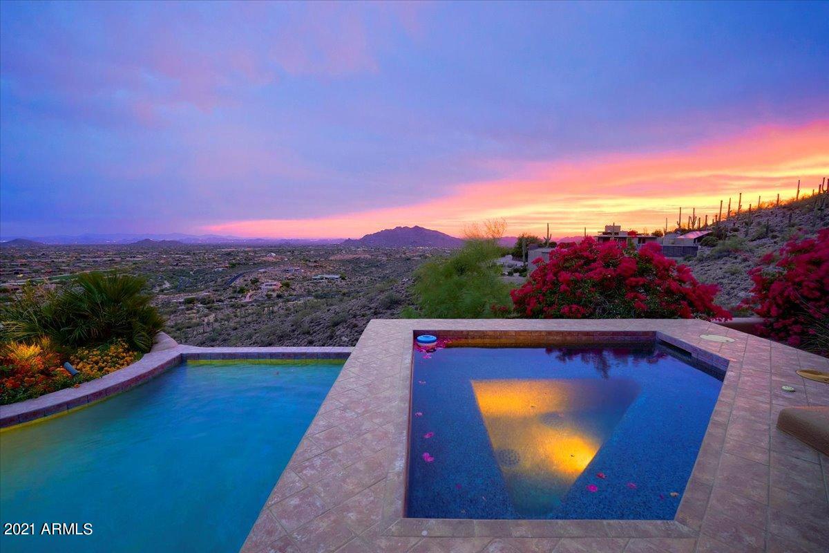 Carefree Ranch - Residential
