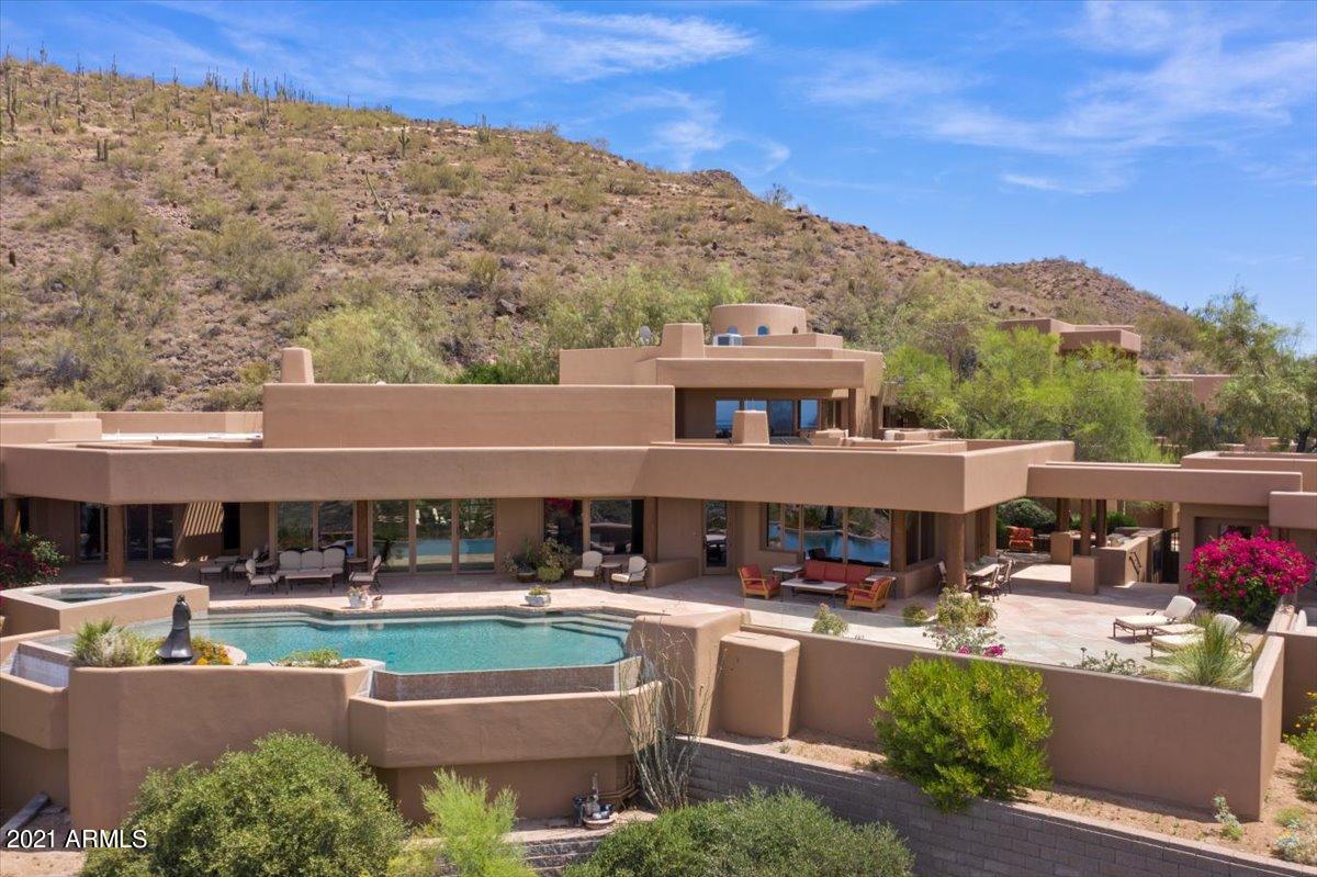 Carefree Ranch - Residential