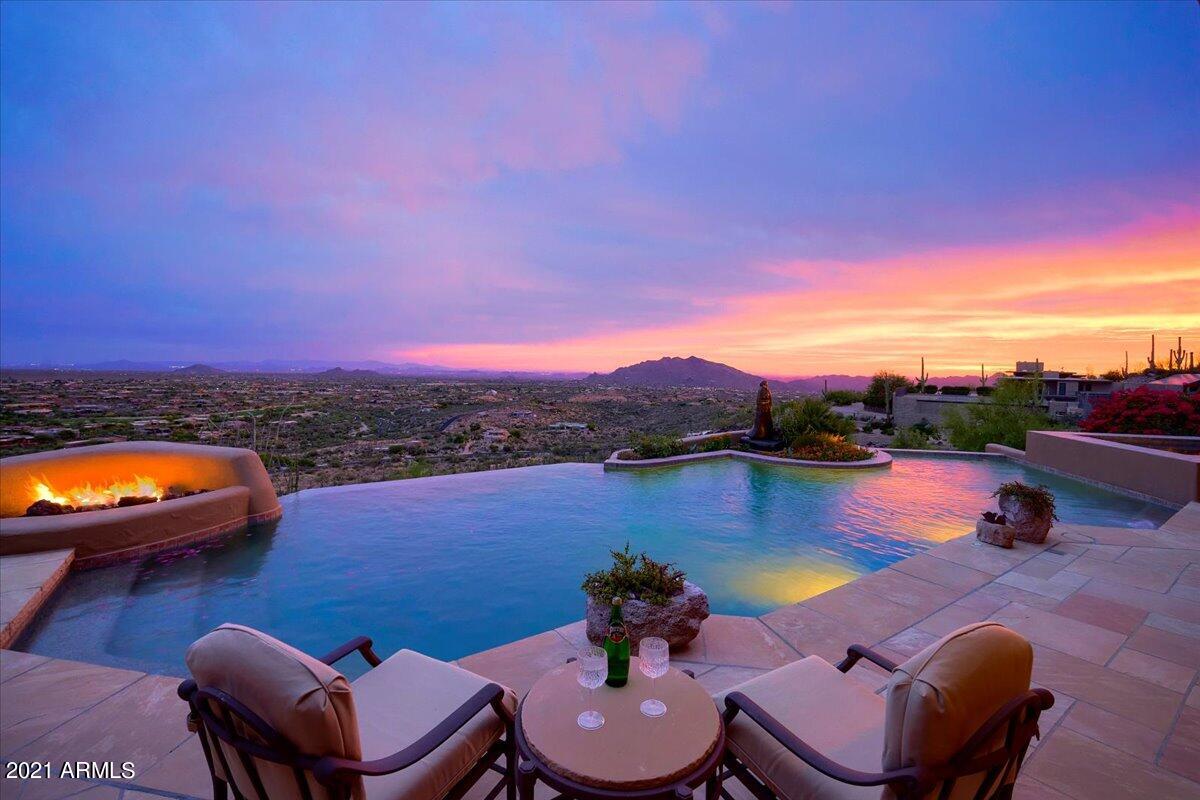 Carefree Ranch - Residential
