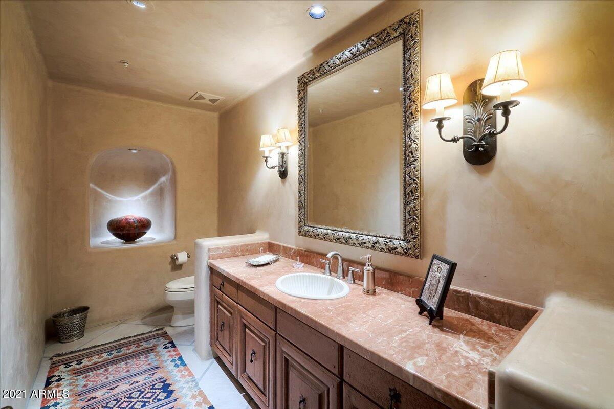 Carefree Ranch - Residential