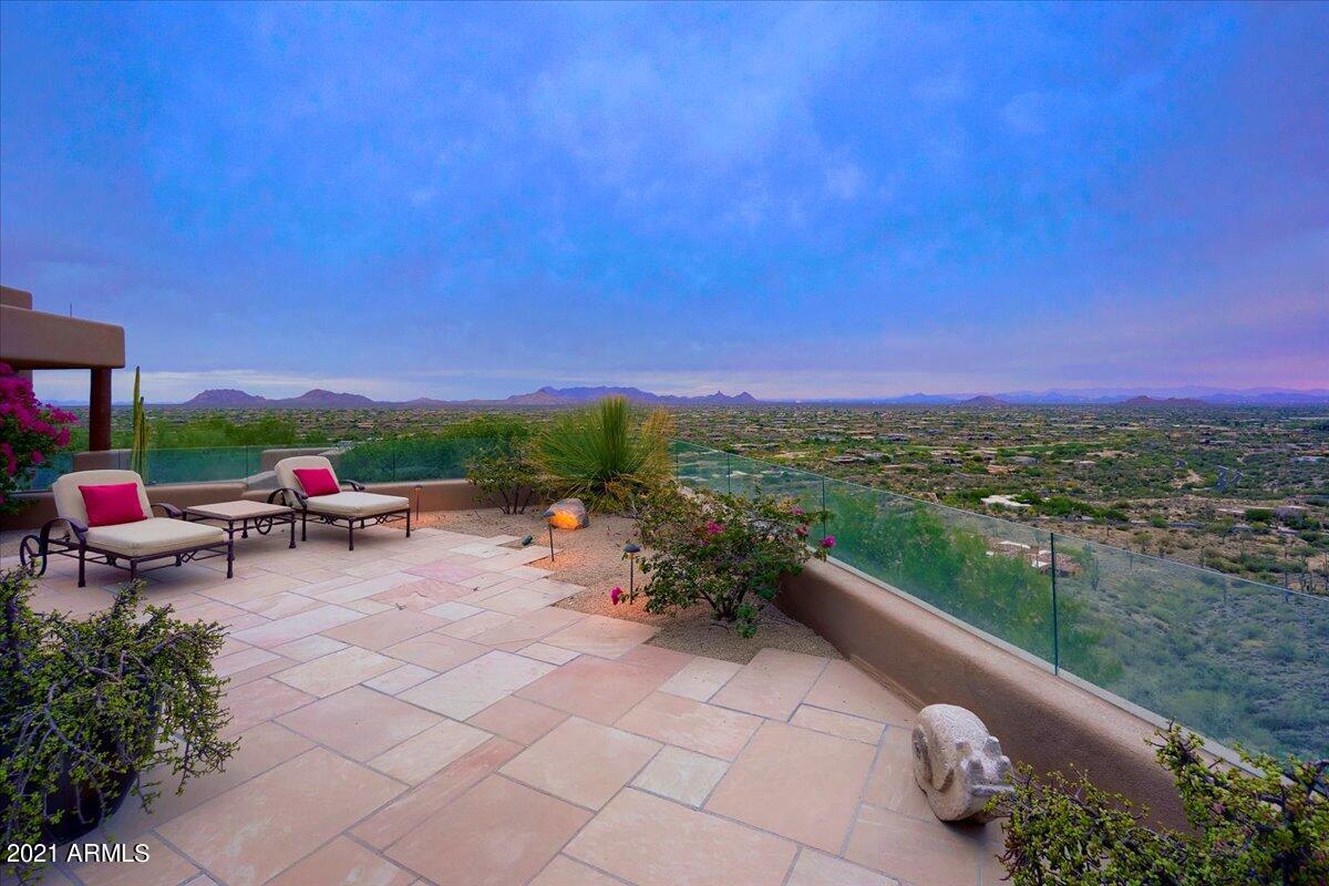 Carefree Ranch - Residential