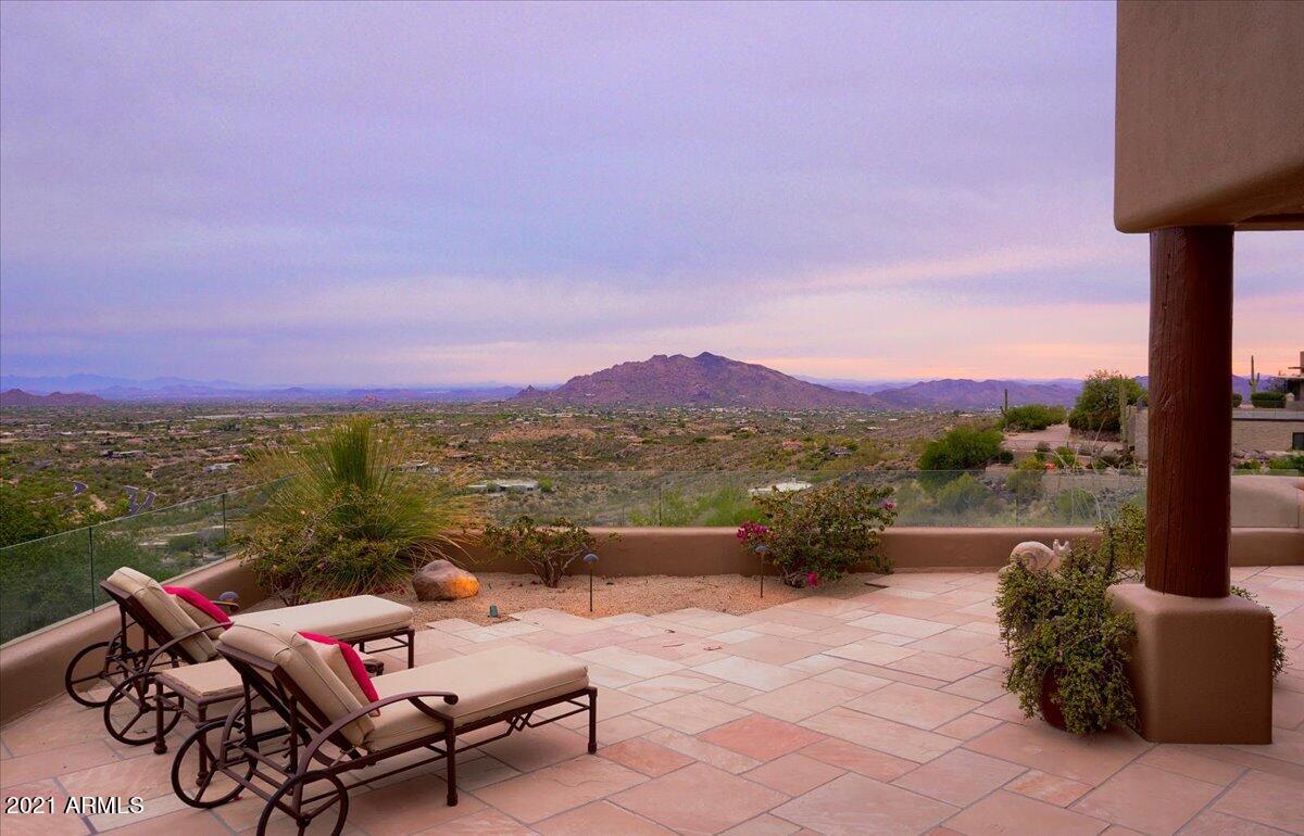 Carefree Ranch - Residential