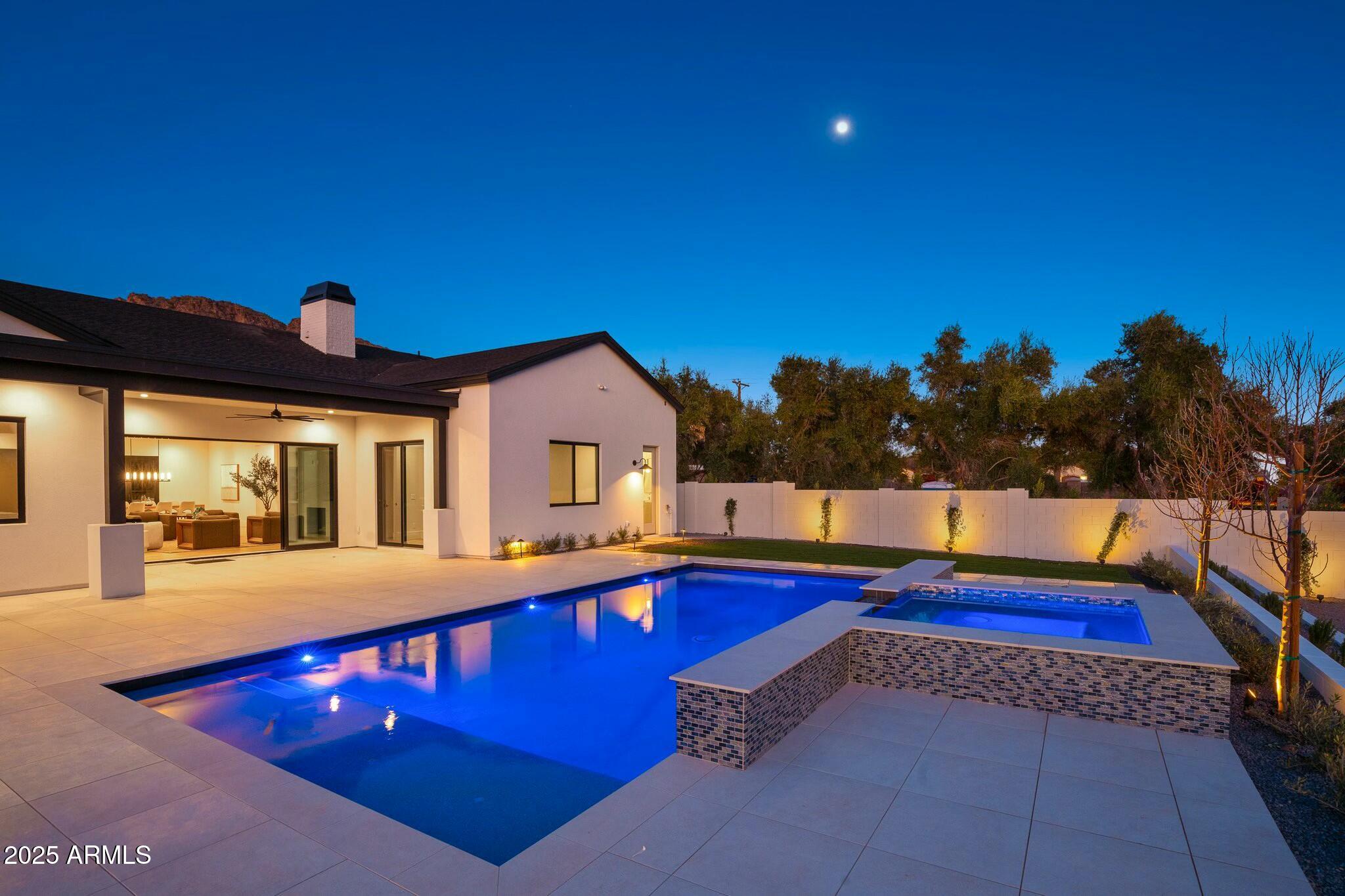 OLIVE VIEW - Residential