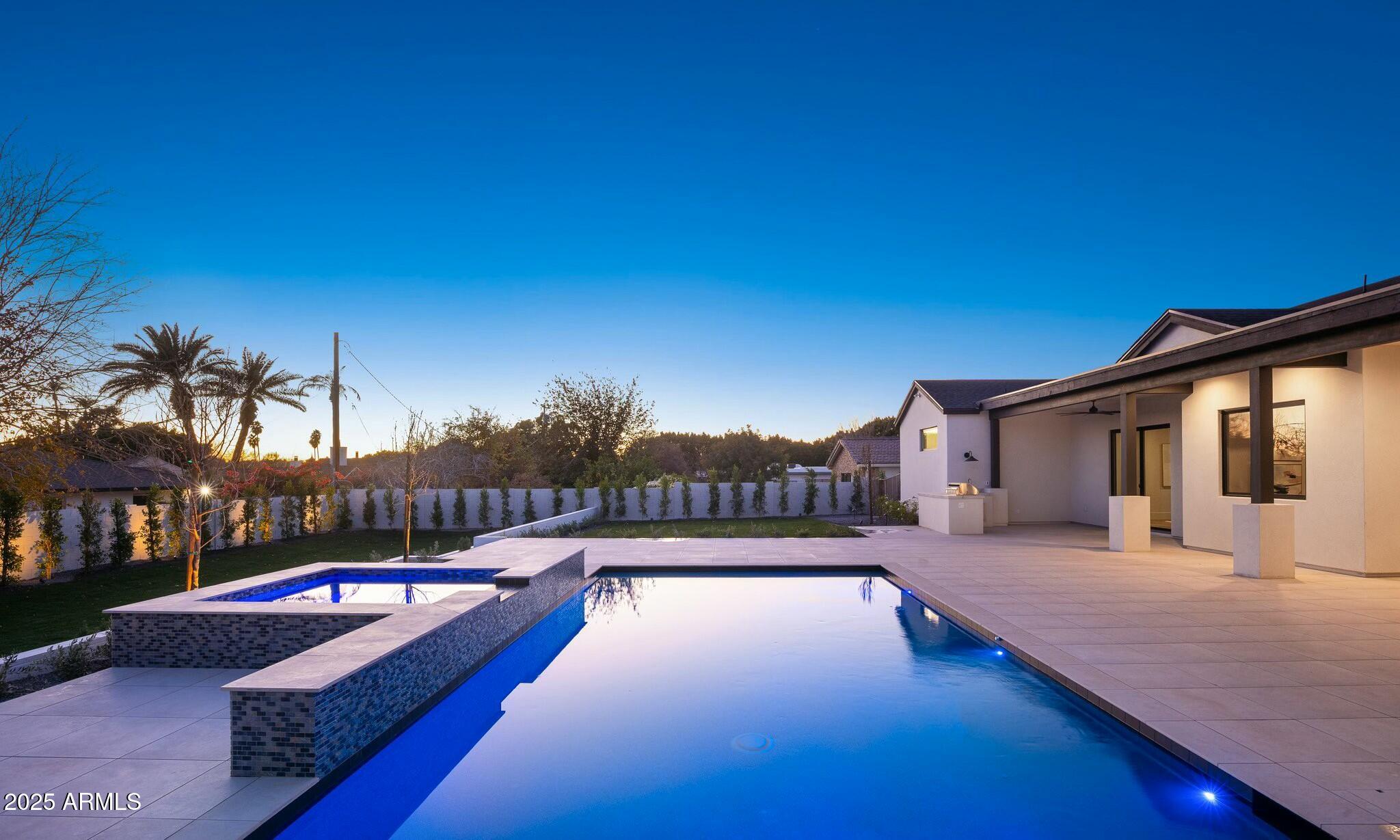 OLIVE VIEW - Residential