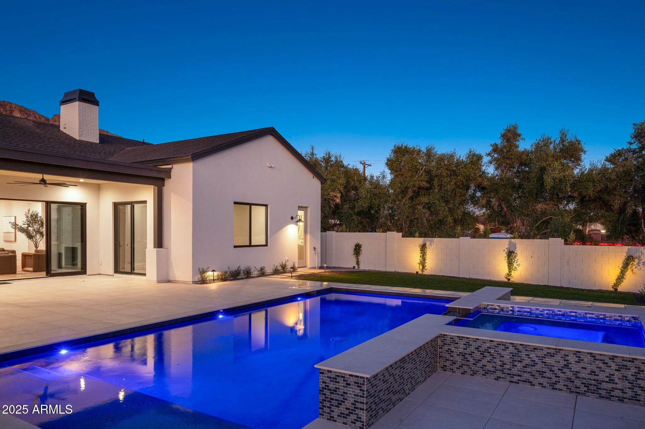 OLIVE VIEW - Residential