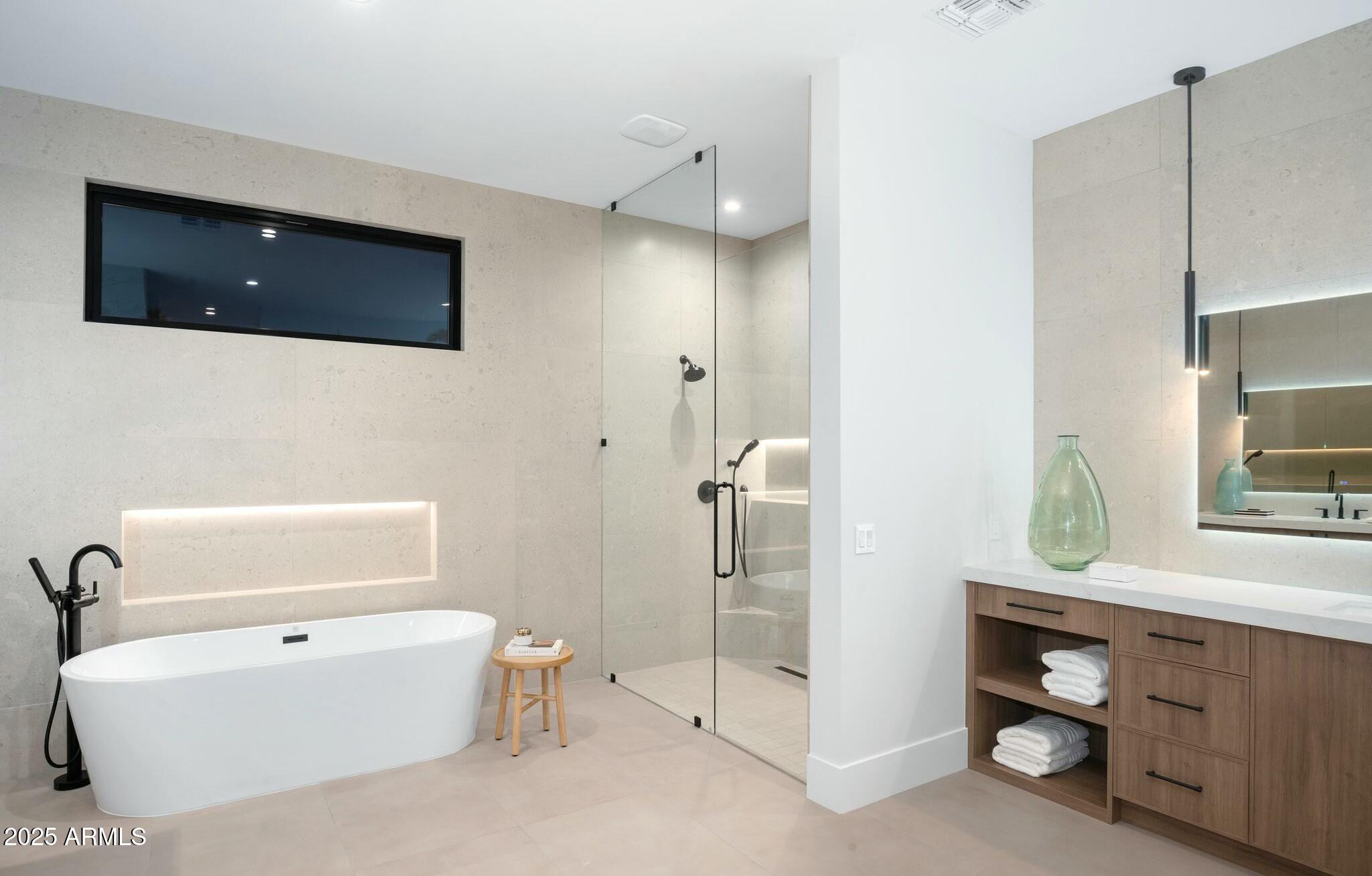 OLIVE VIEW - Residential