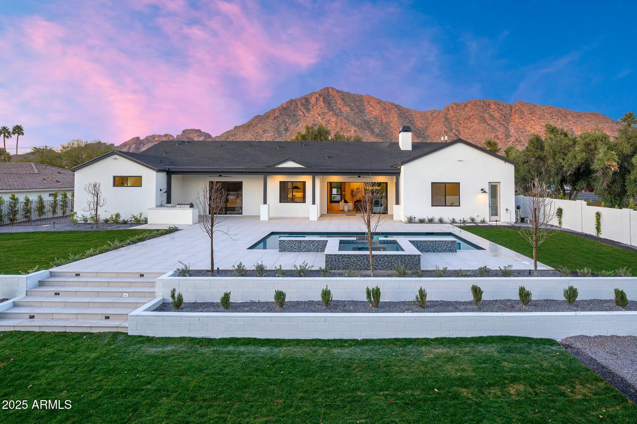 OLIVE VIEW - Residential