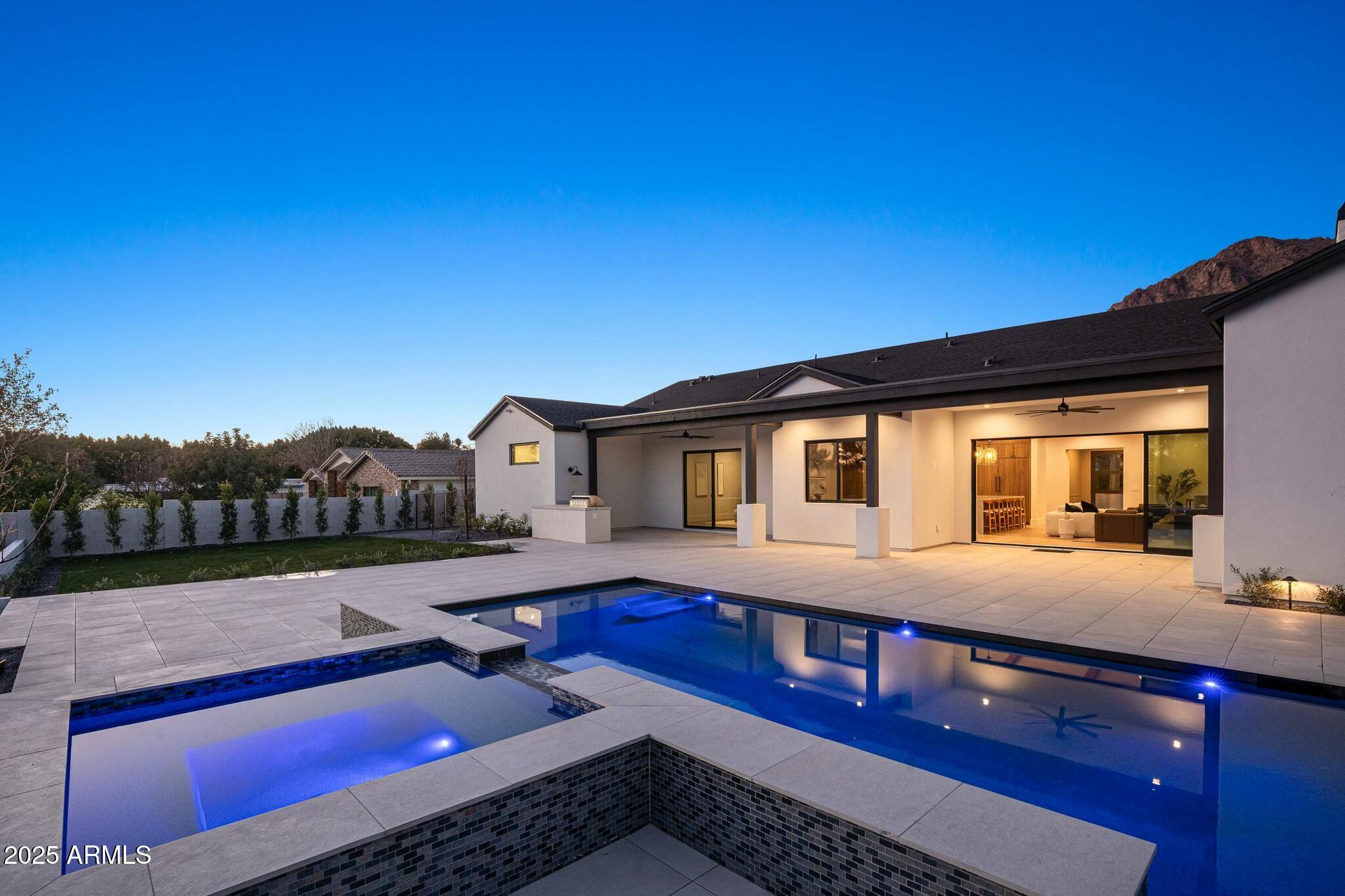 OLIVE VIEW - Residential