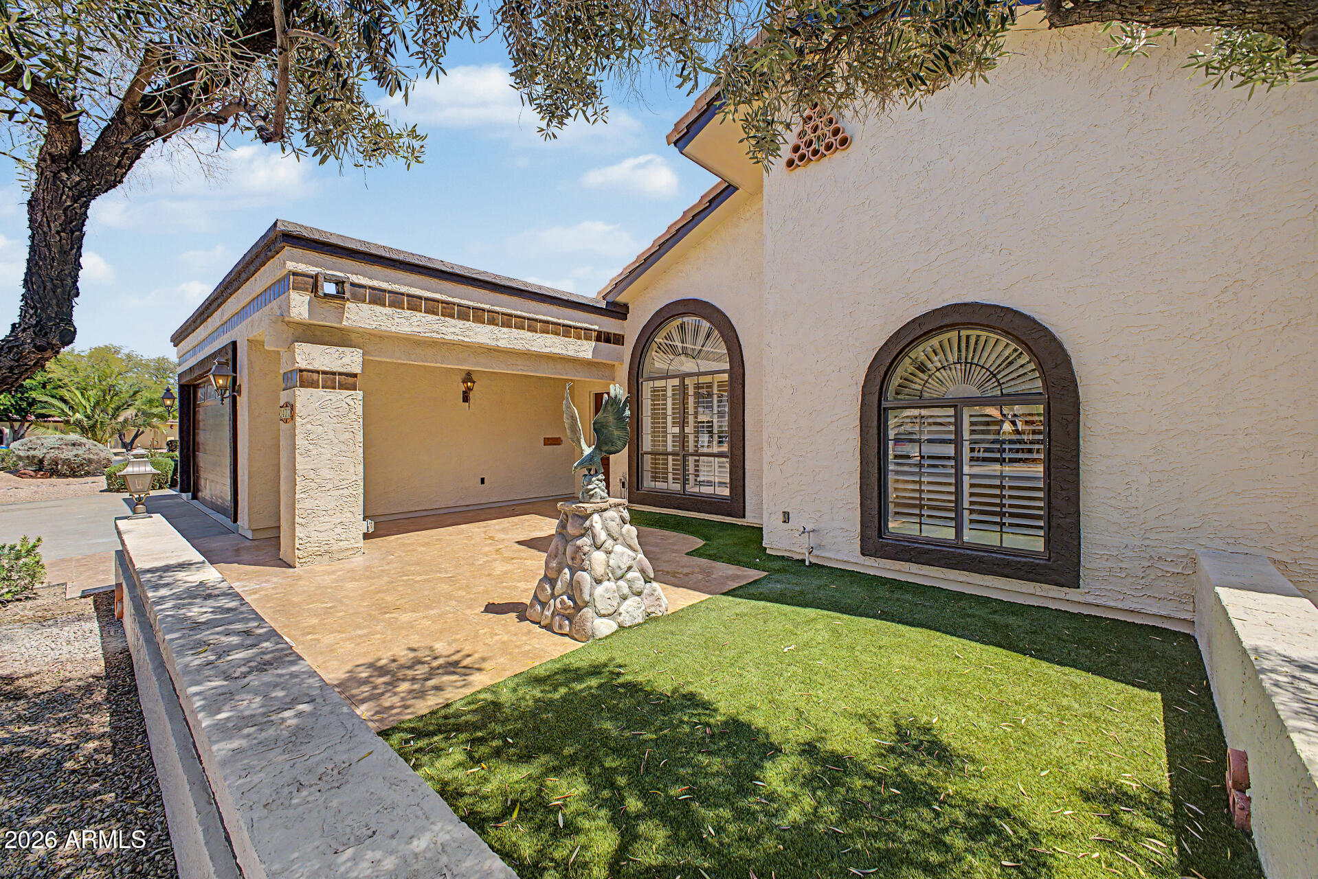 HIGH MEADOWS - Residential