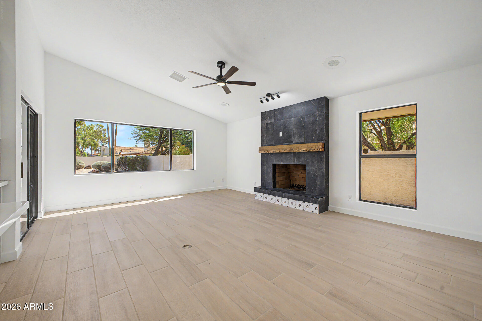 HIGH MEADOWS - Residential