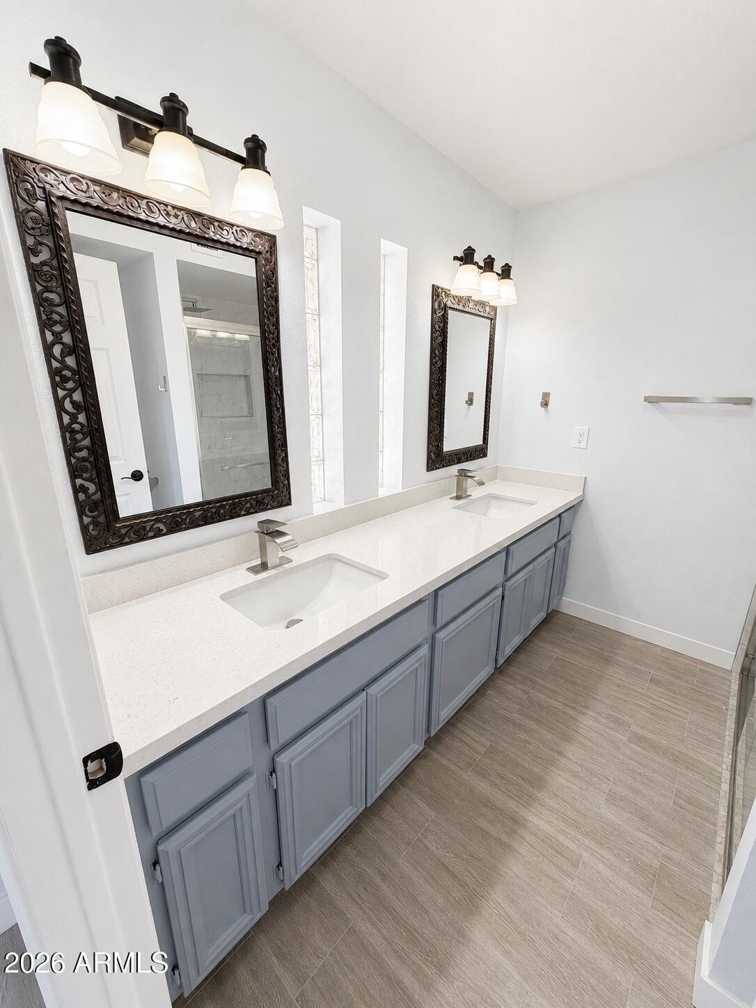 COUNTRY TRACE - Residential Lease