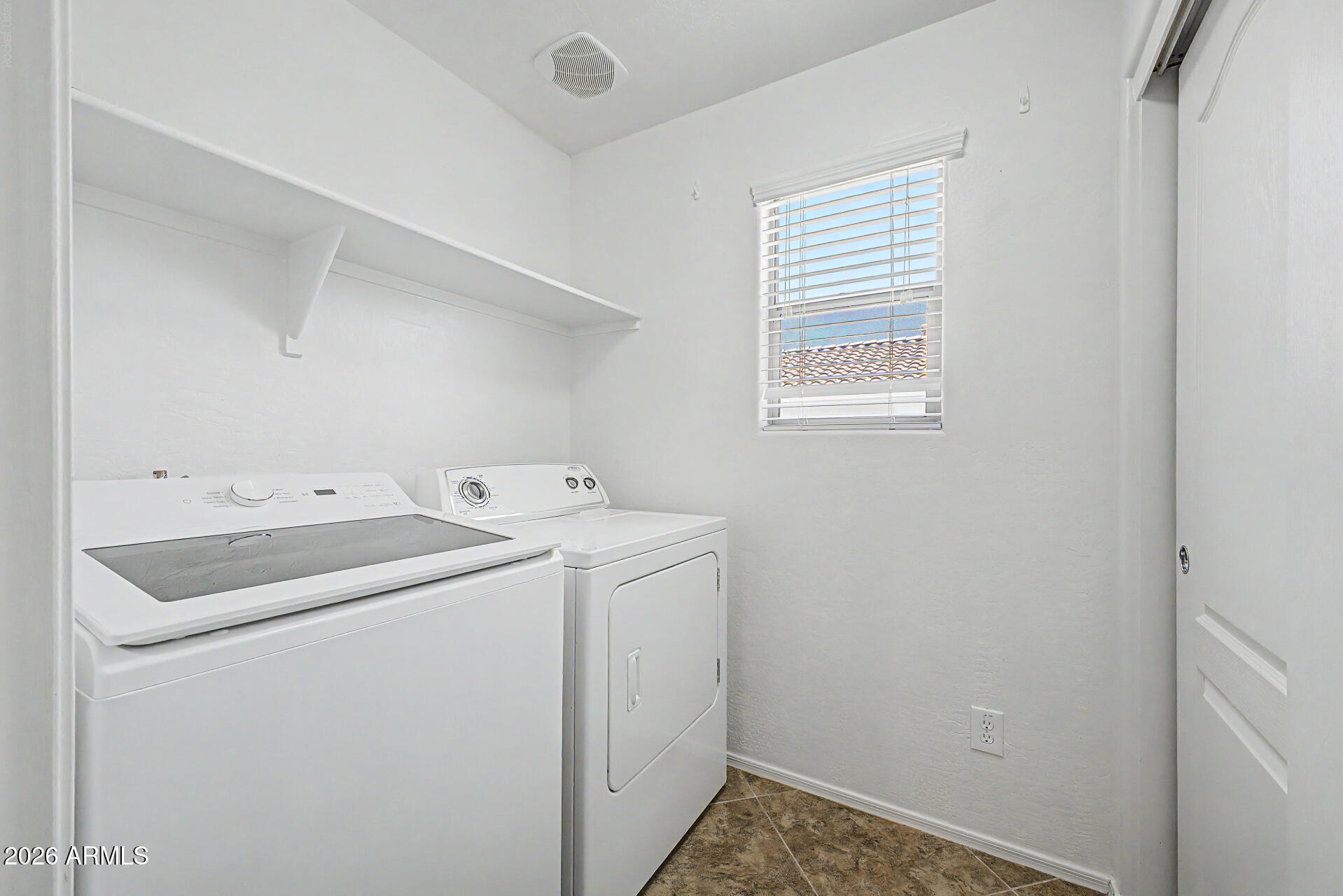 LYONS GATE PHASE 9 - Residential