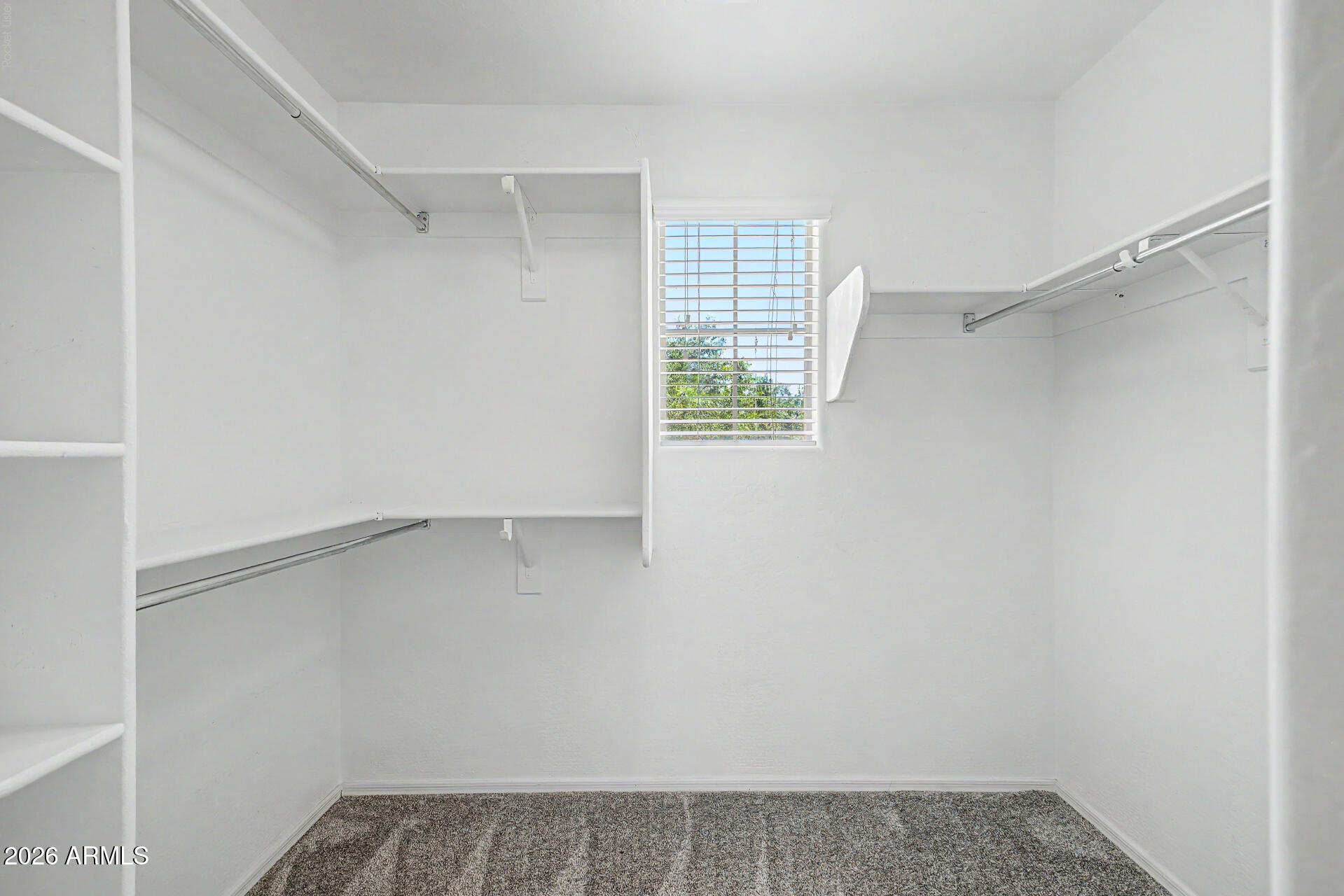 LYONS GATE PHASE 9 - Residential