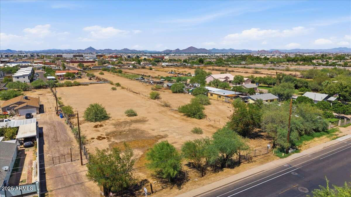 This 1.45-acre property in Phoenix, Maricopa County, Arizona offers paved road access with power lines and water available in the area! Zoned for multi-family residential use, it provides an excellent opportunity for a residential development or long term investment. The property is in a well connected location with quick access to Interstate 10, making travel around the Phoenix metro area convenient.
The property is just minutes from South Mountain Park and Preserve, one of the largest urban parks in the country, and close to Sky Harbor International Airport for easy travel. Nearby schools, shopping centers, restaurants, and everyday services add to the convenience of this location while downtown Phoenix, Tempe, and Mesa are all within a short drive. This property offers a prime location in the heart of Maricopa County!