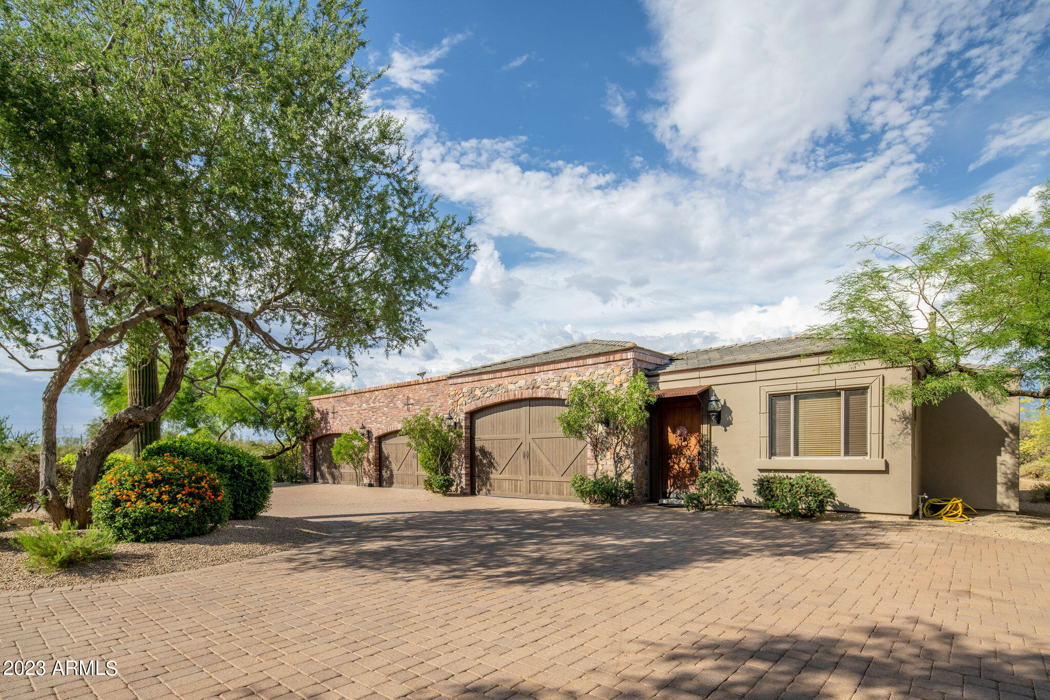 Merit Crossing - Residential