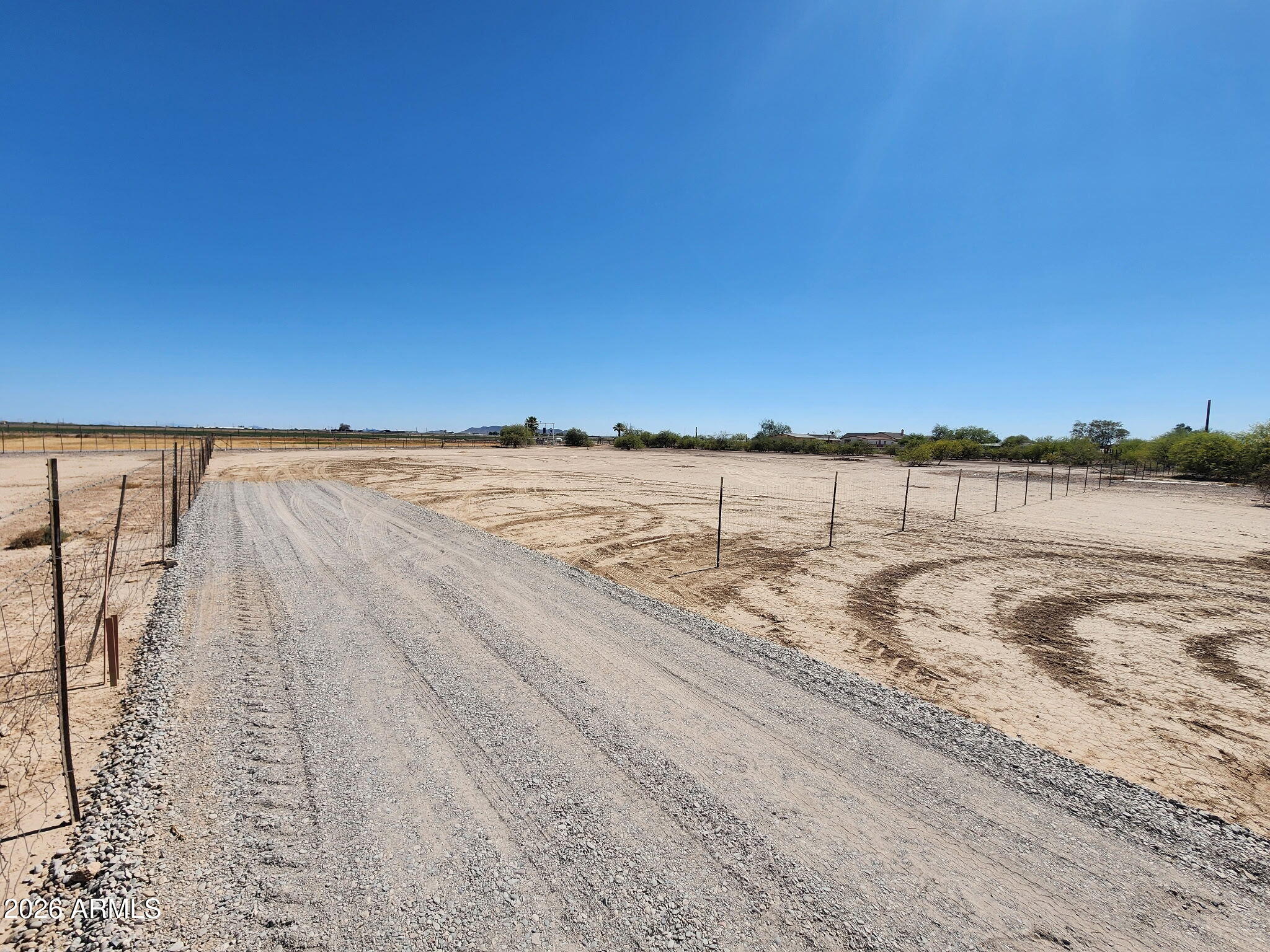 A PORTION OF THE SOUTHWEST QUARTER OF SECTION 05, - Land