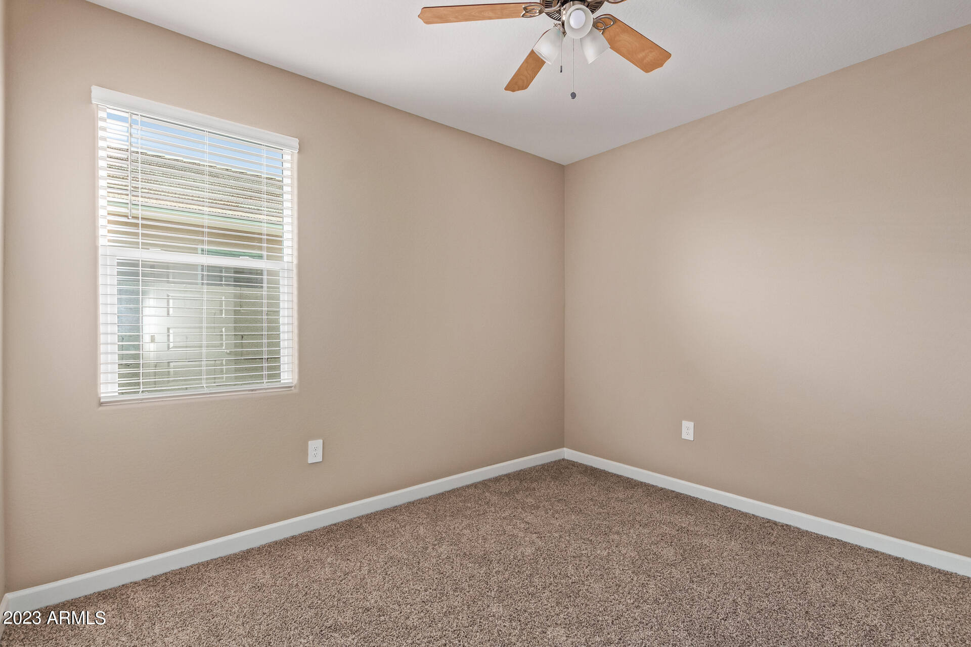 MAGNOLIA CIRCLE CROSS - UNIT 1 - Residential Lease