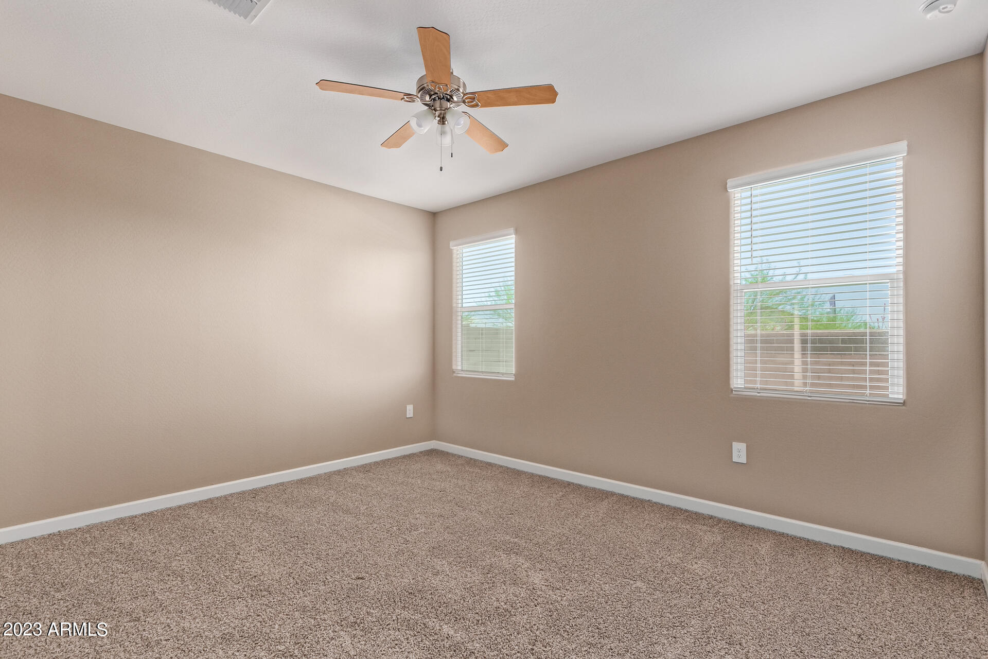 MAGNOLIA CIRCLE CROSS - UNIT 1 - Residential Lease