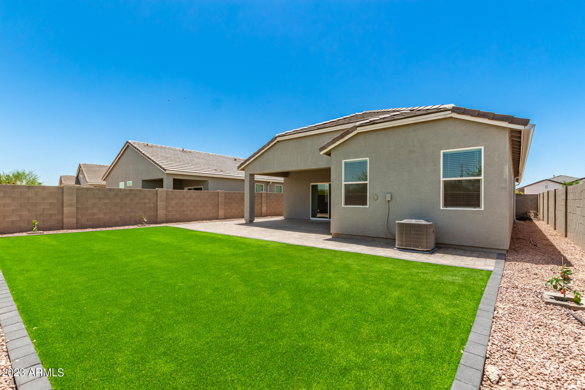 MAGNOLIA CIRCLE CROSS - UNIT 1 - Residential Lease