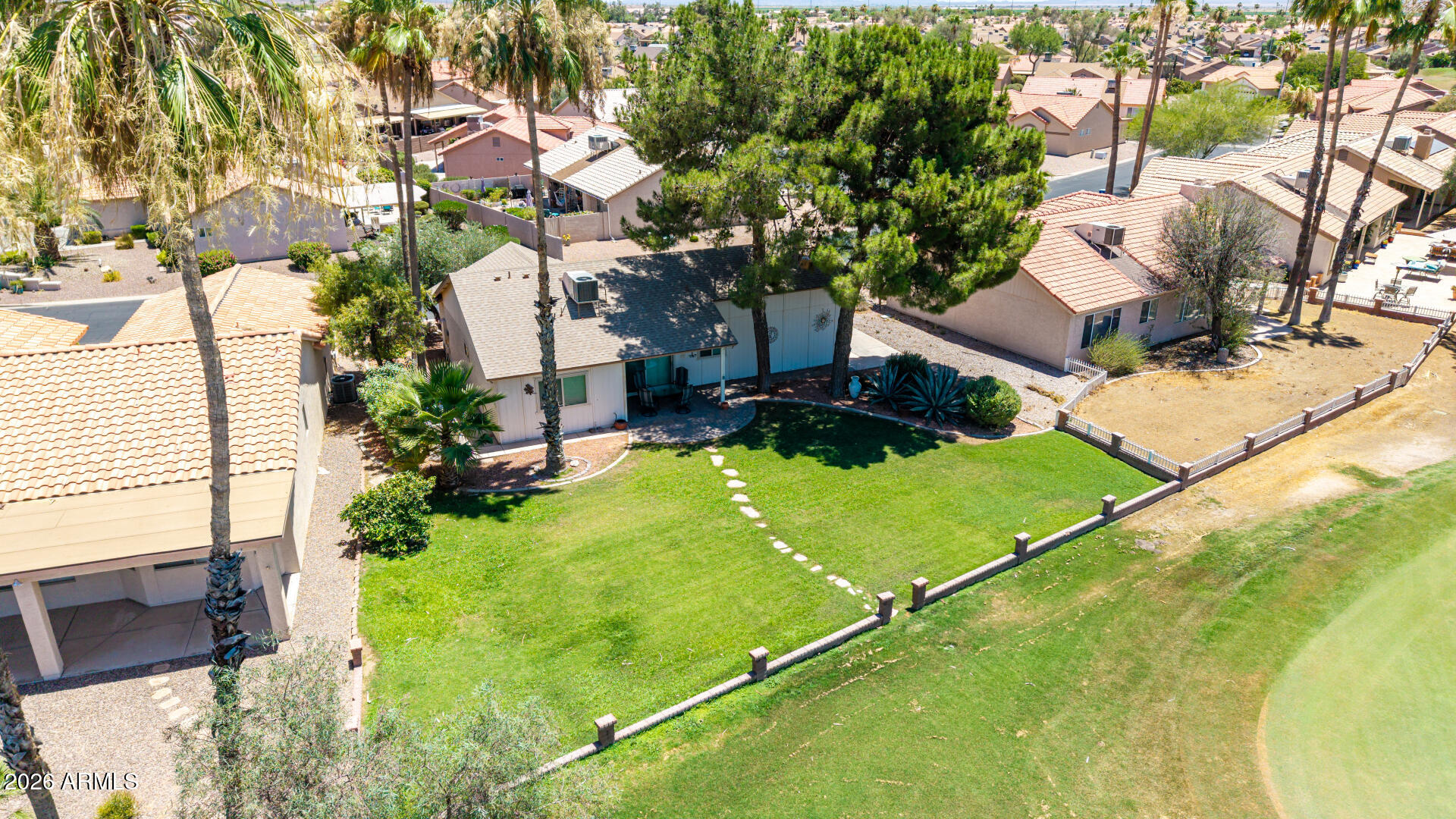 SUNBIRD UNIT SIX B - Residential