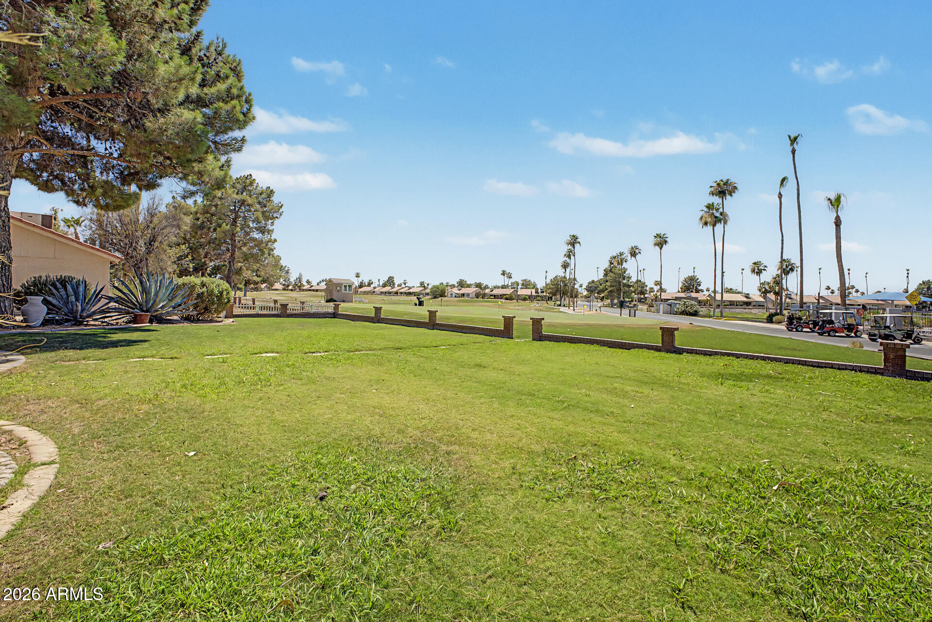 SUNBIRD UNIT SIX B - Residential