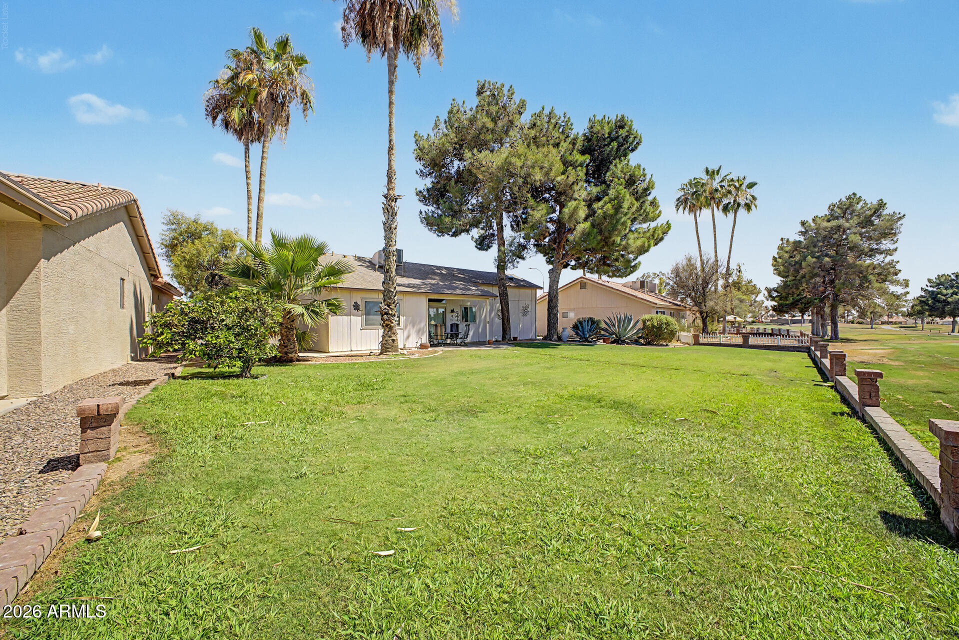 SUNBIRD UNIT SIX B - Residential