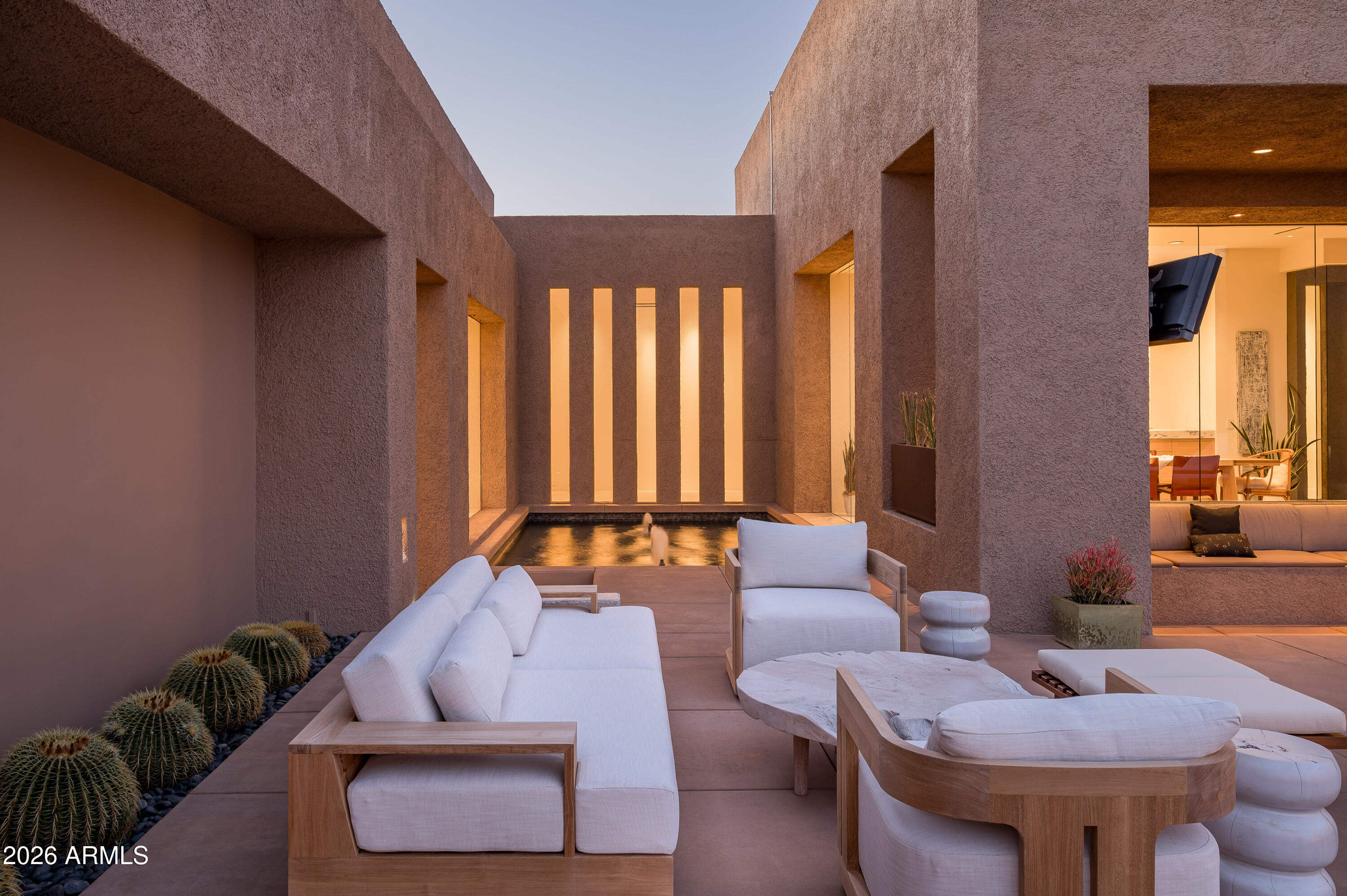 DESERT MOUNTAIN PHASE 1 UNIT 2 LOT 206-335 TR A - Residential