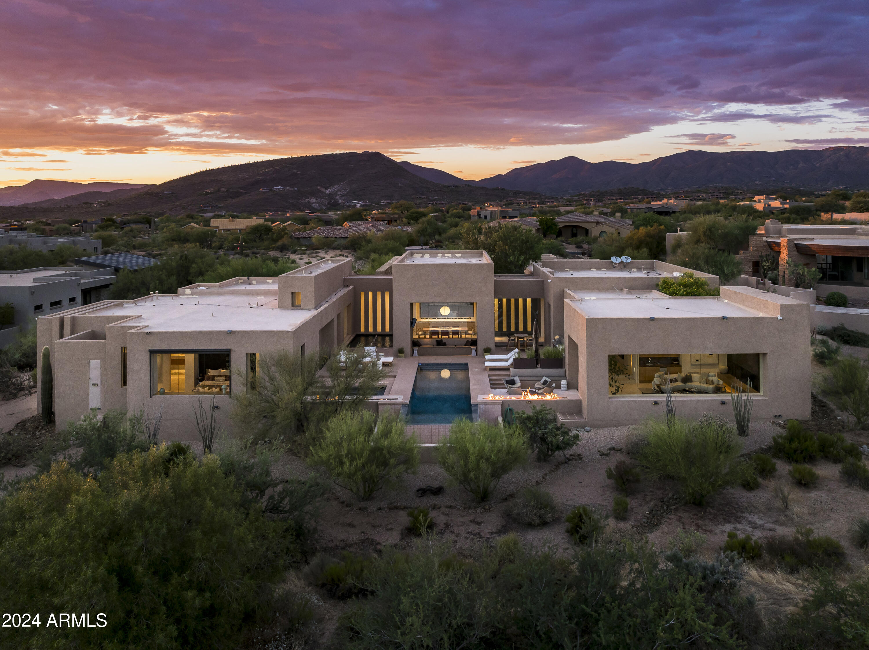 DESERT MOUNTAIN PHASE 1 UNIT 2 LOT 206-335 TR A - Residential