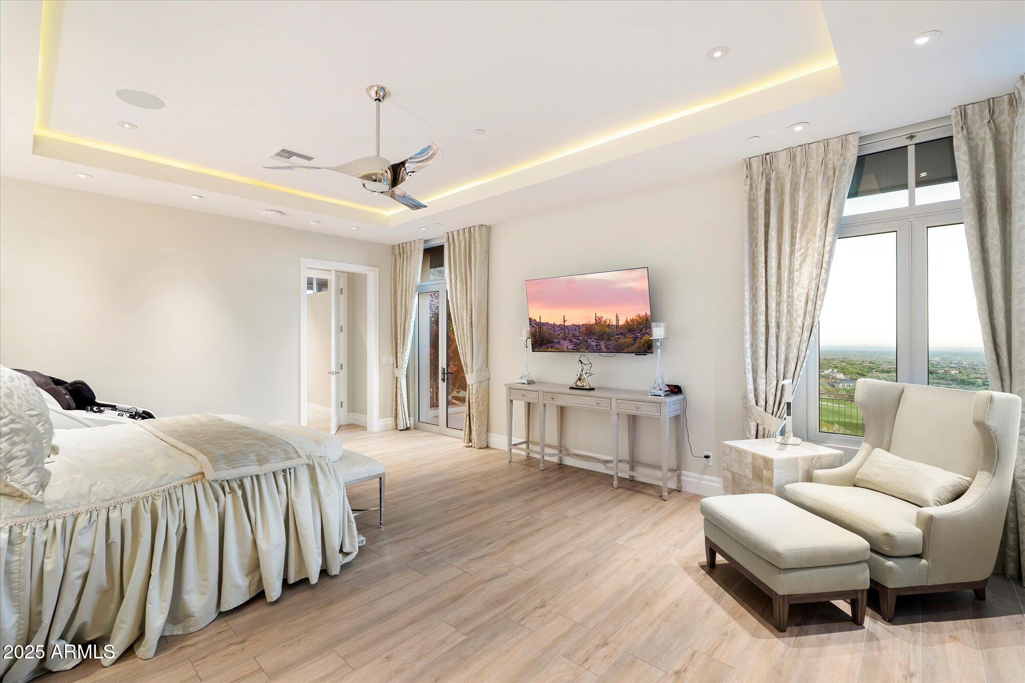 DC RANCH - Residential