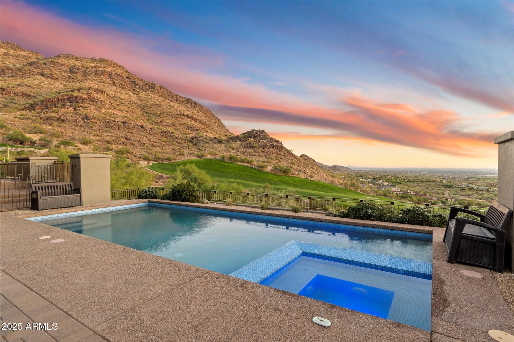 DC RANCH - Residential