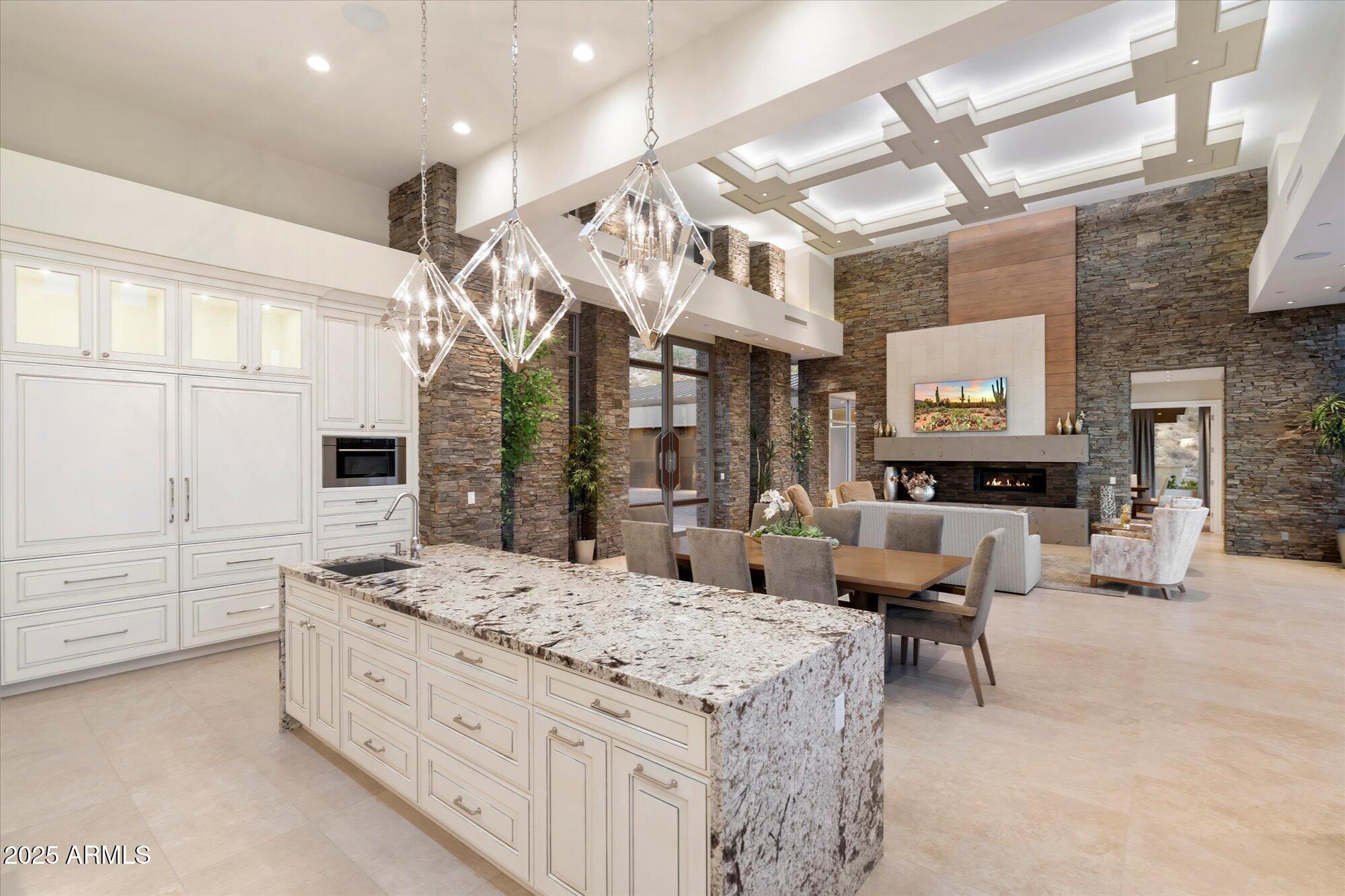 DC RANCH - Residential