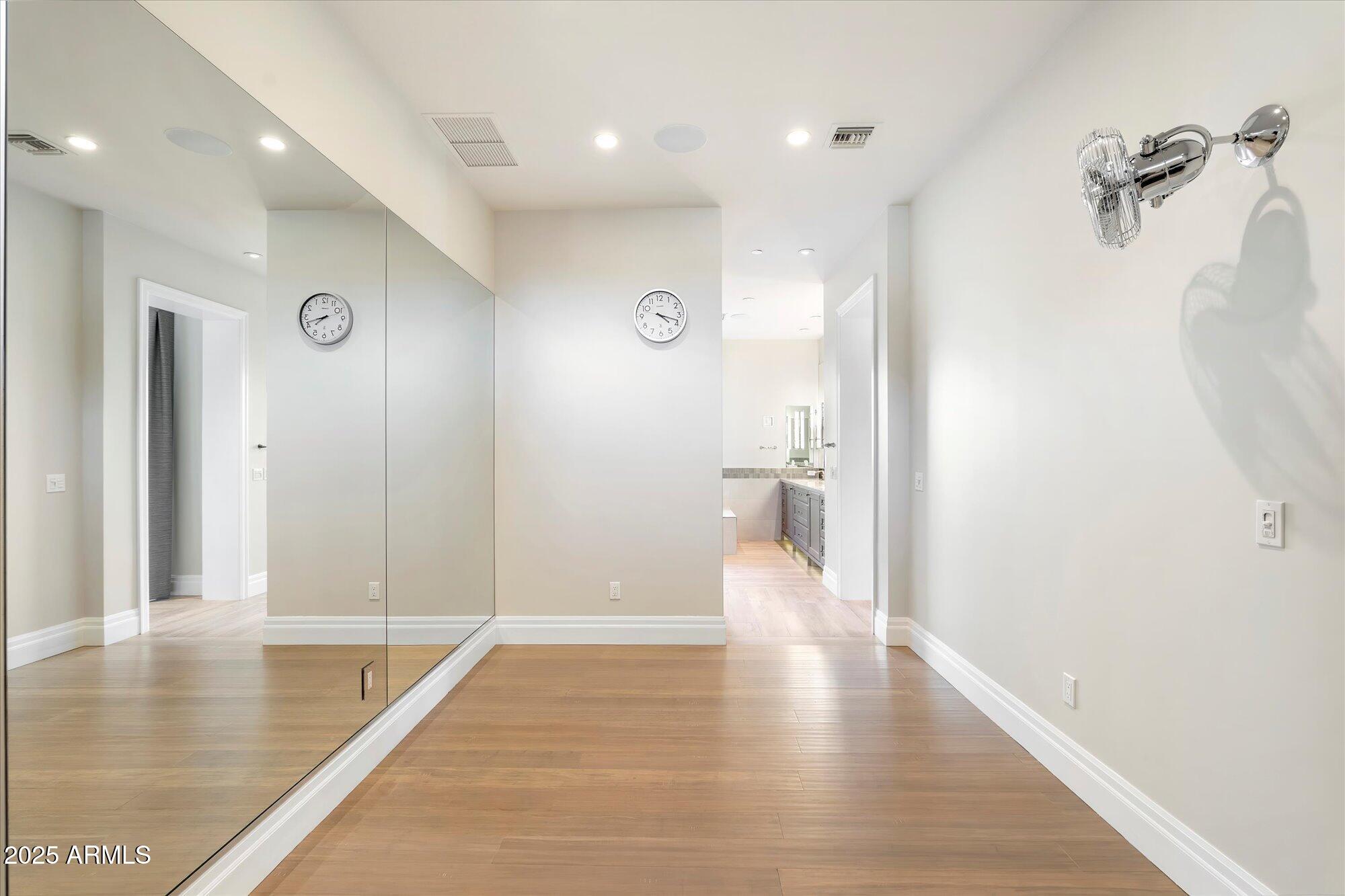 DC RANCH - Residential