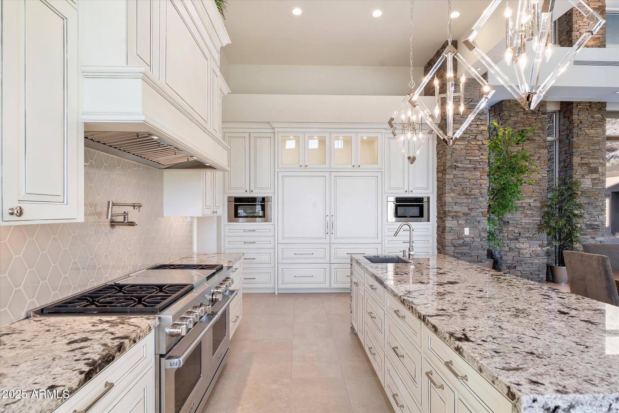 DC RANCH - Residential