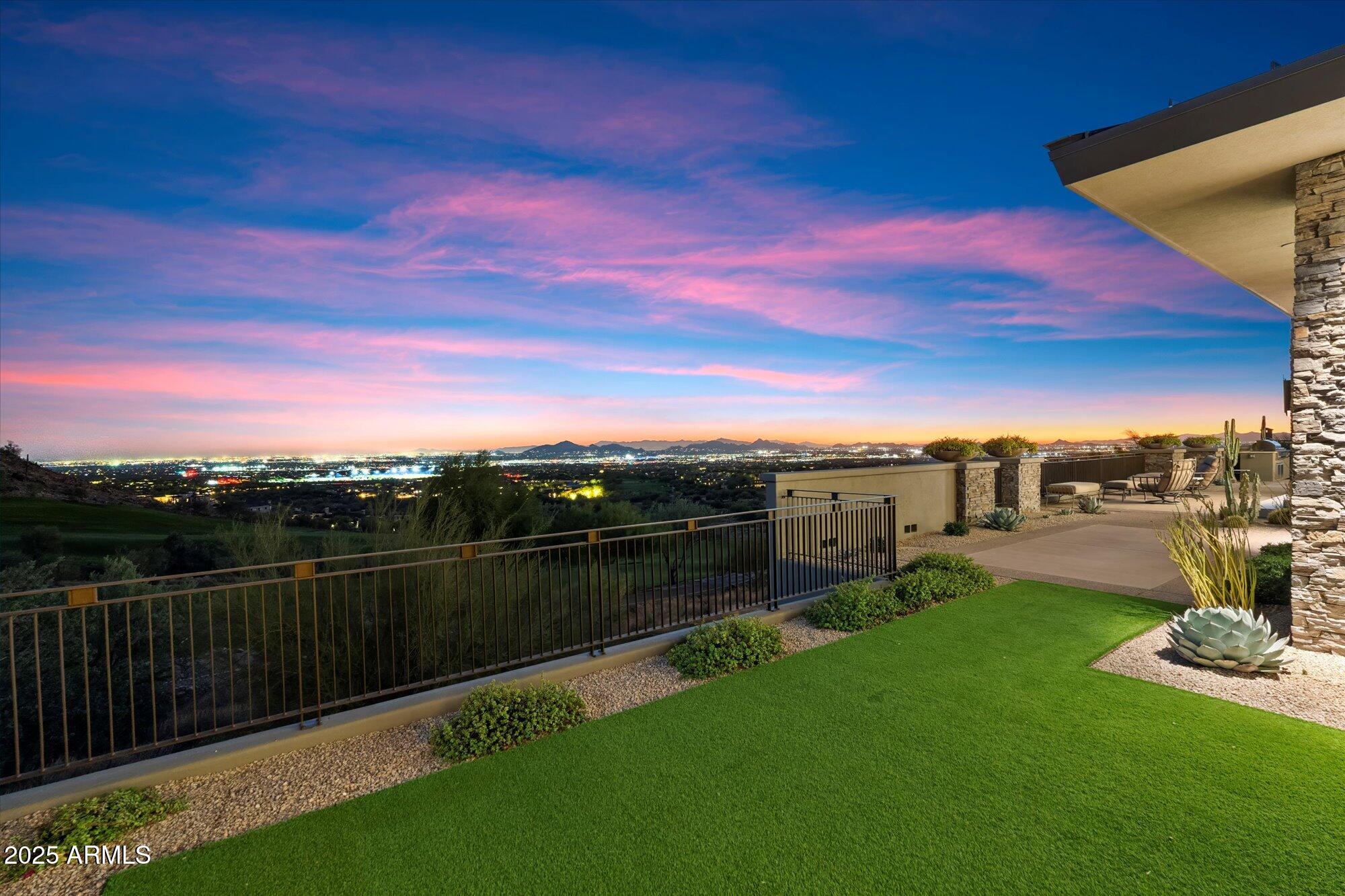 DC RANCH - Residential