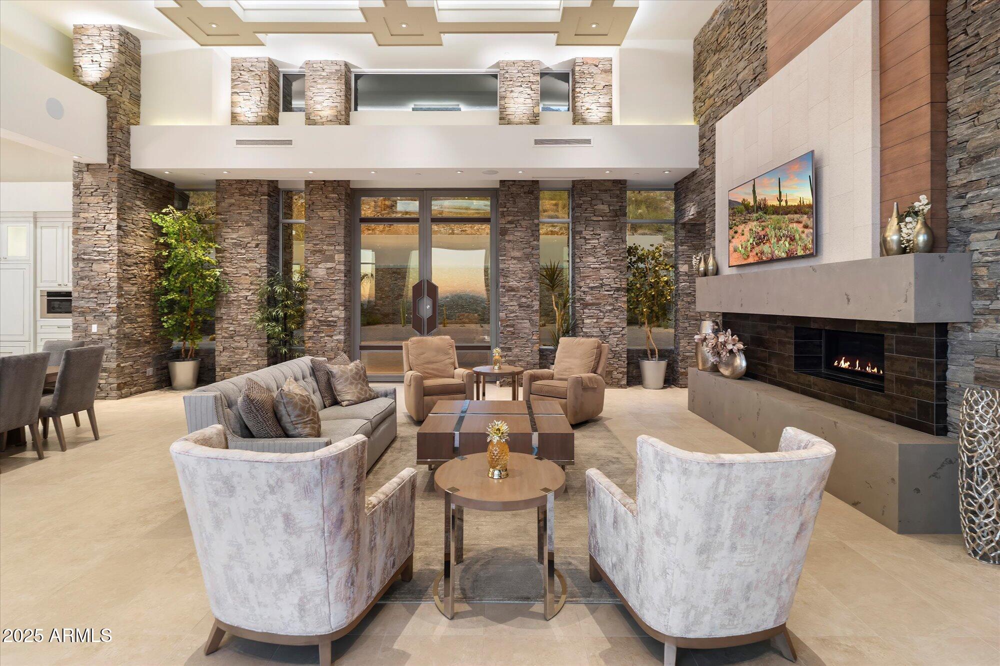 DC RANCH - Residential