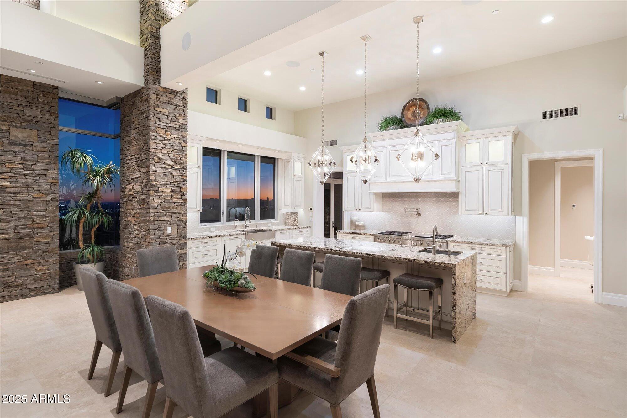DC RANCH - Residential