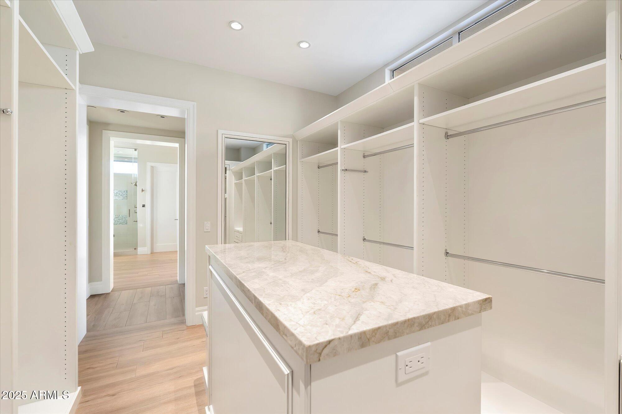 DC RANCH - Residential