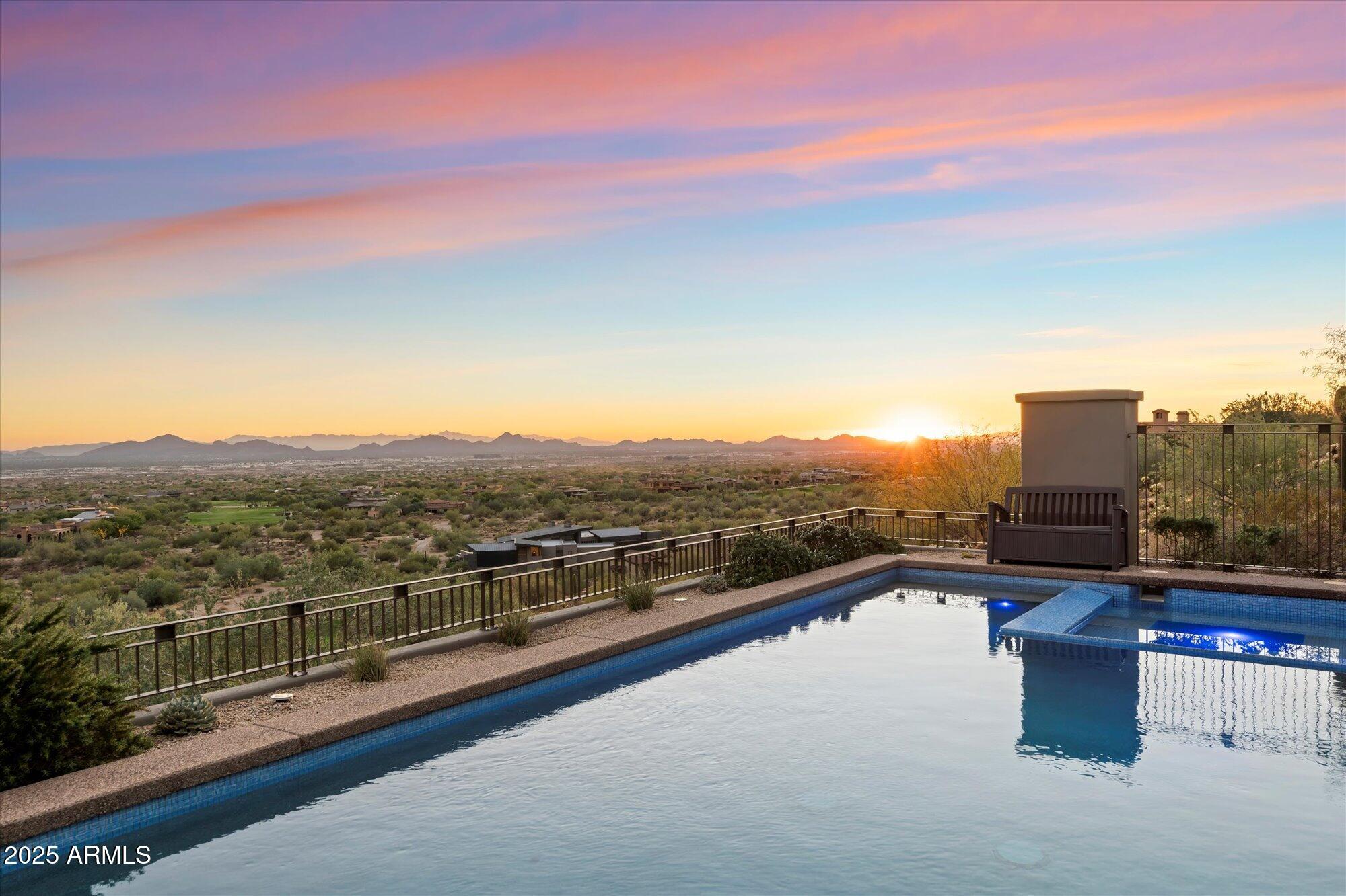 DC RANCH - Residential