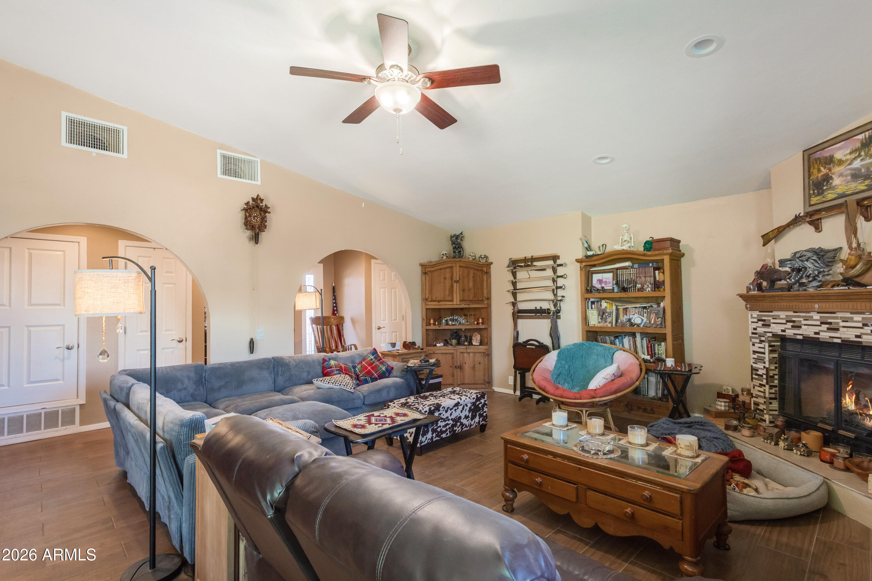 TOWN & COUNTRY ESTATES 7 - Residential