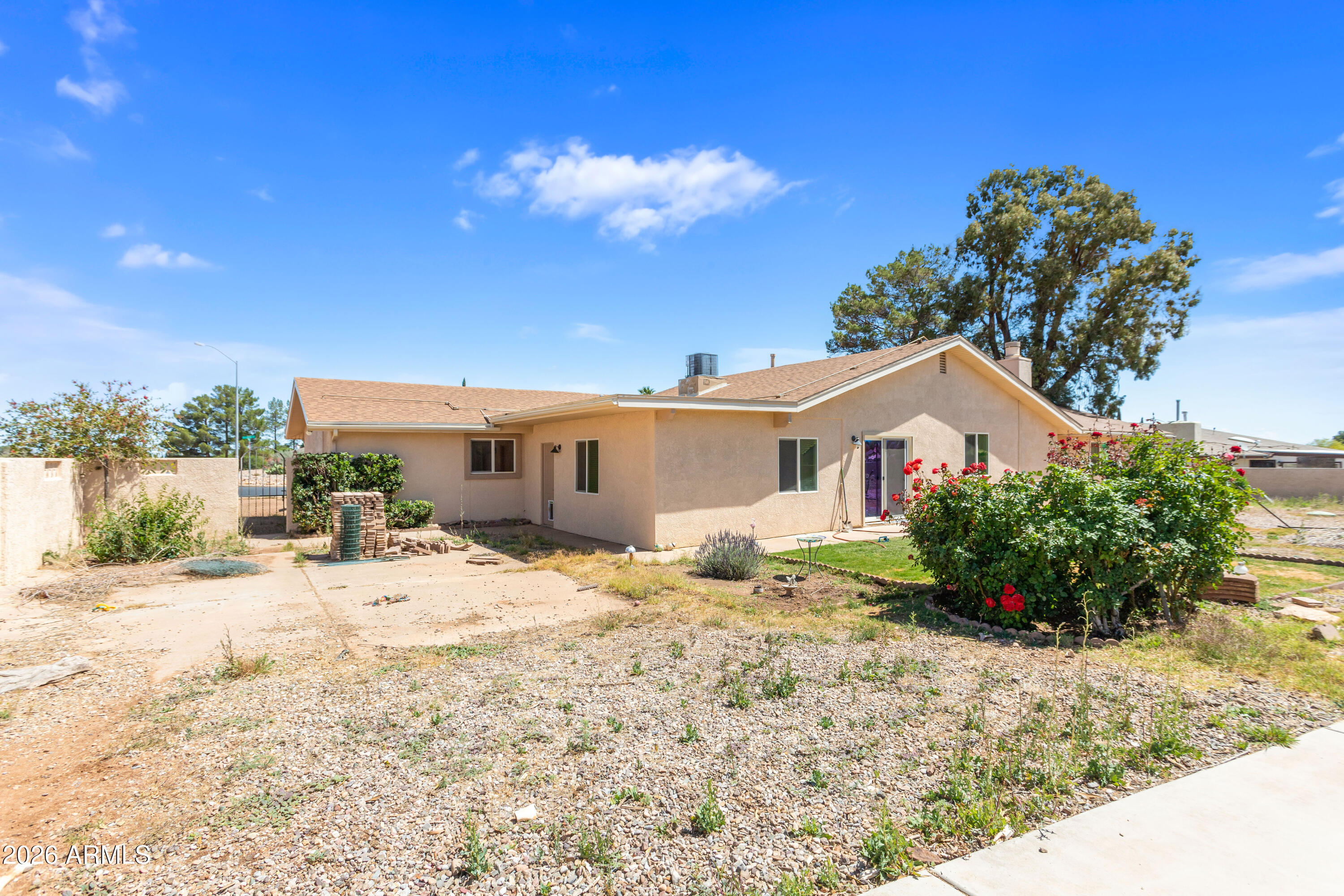 TOWN & COUNTRY ESTATES 7 - Residential