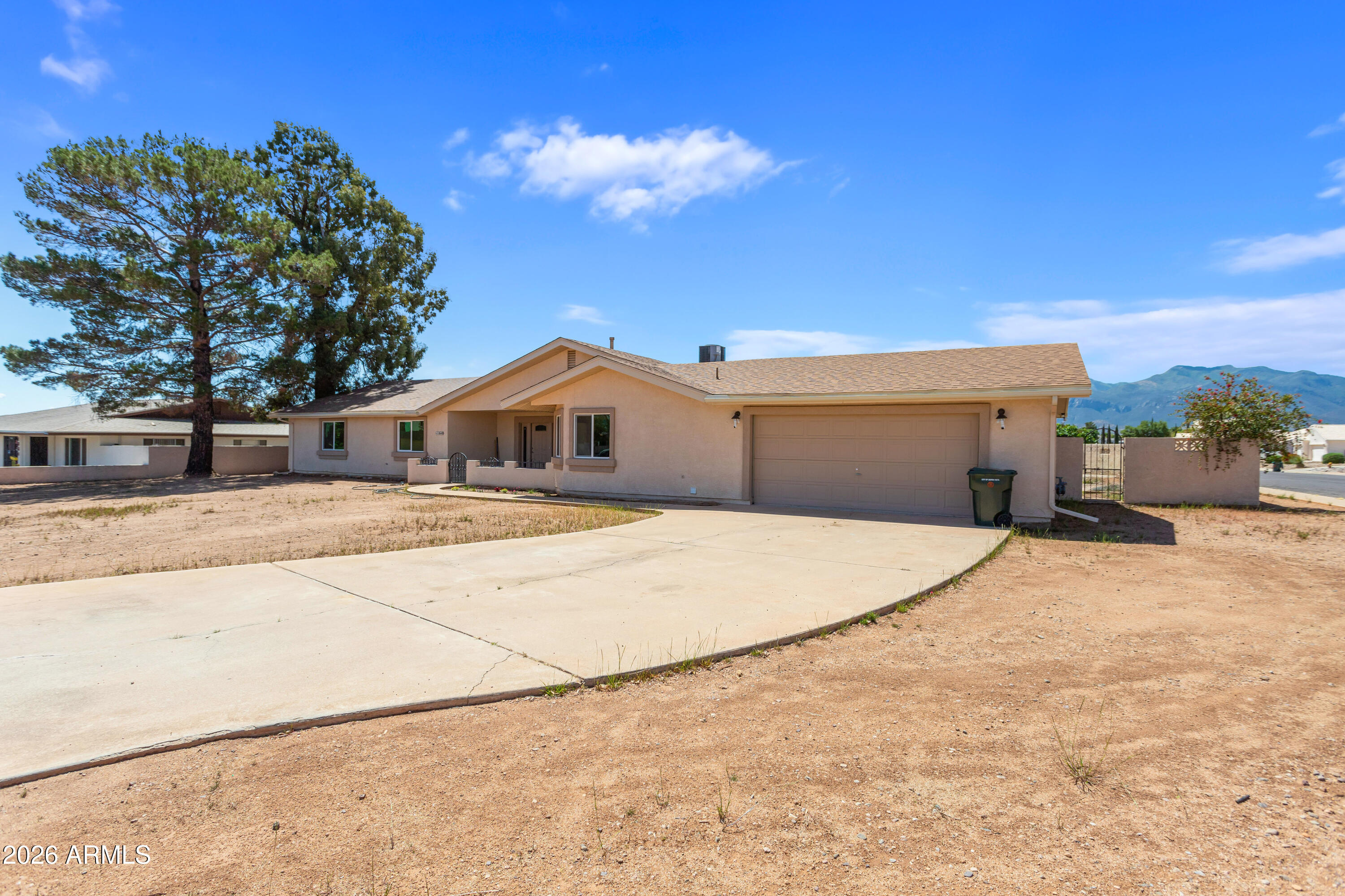 TOWN & COUNTRY ESTATES 7 - Residential