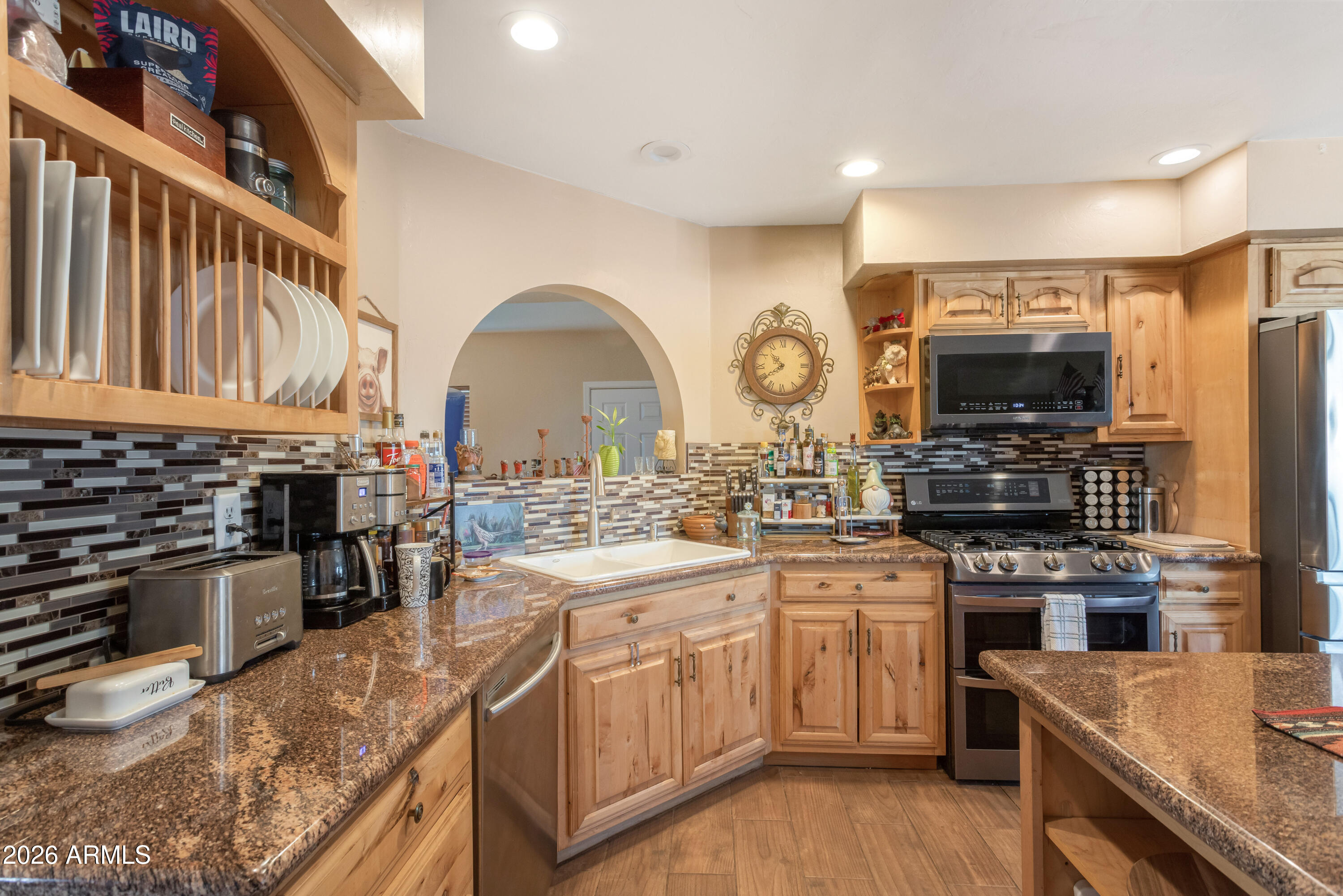 TOWN & COUNTRY ESTATES 7 - Residential