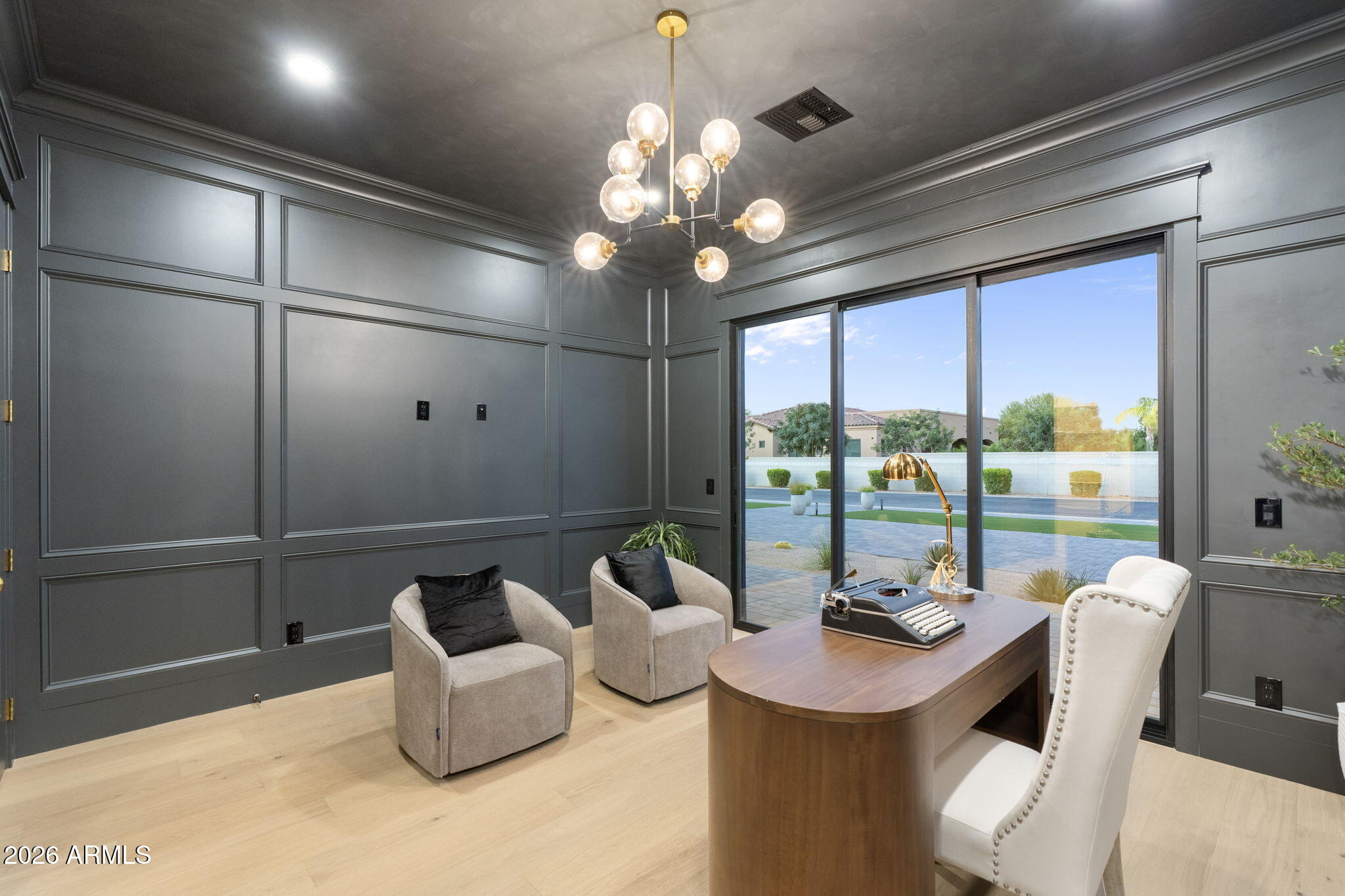 QUEEN CREEK EQUESTRIAN ESTATES - Residential