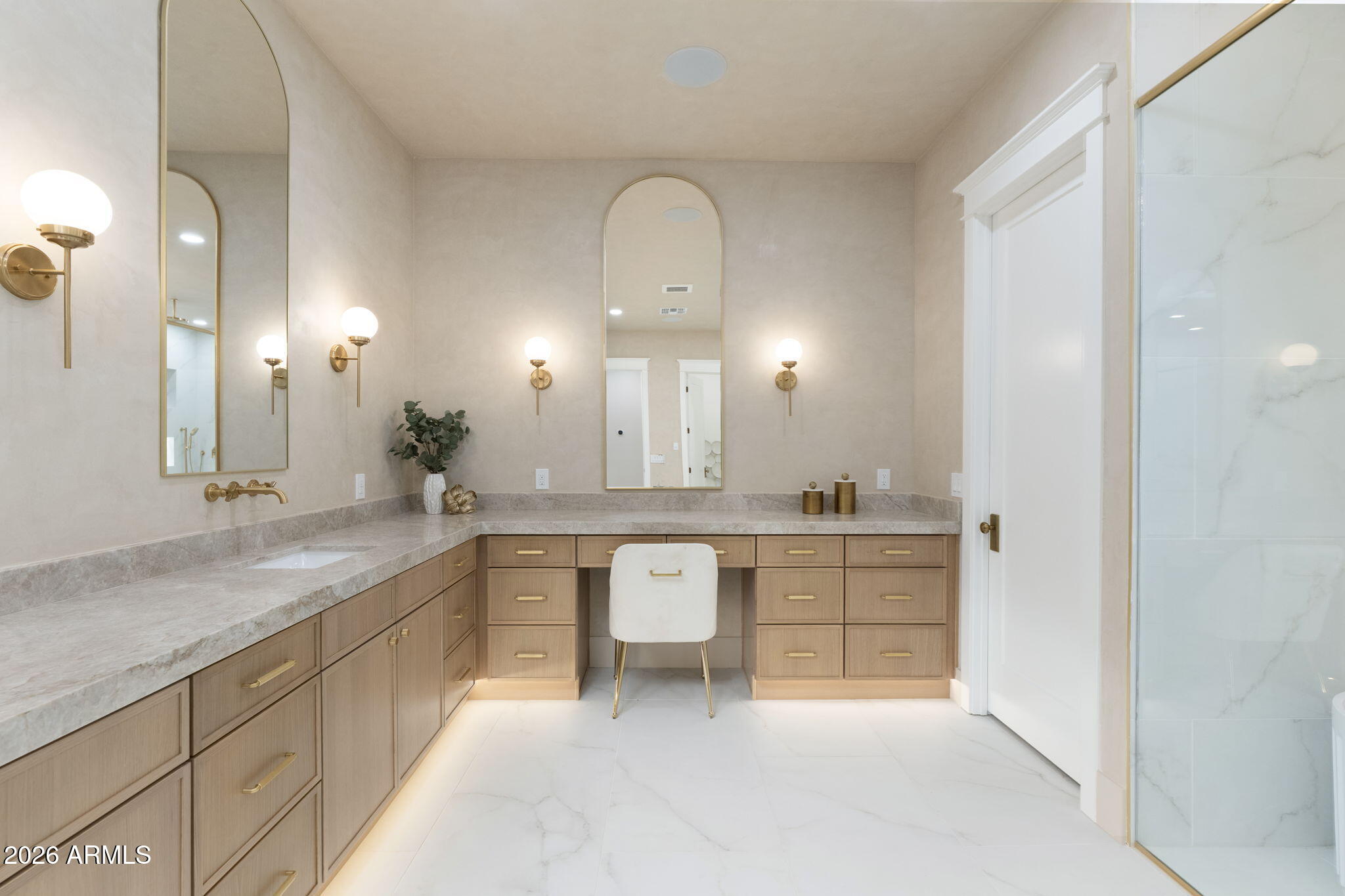 QUEEN CREEK EQUESTRIAN ESTATES - Residential